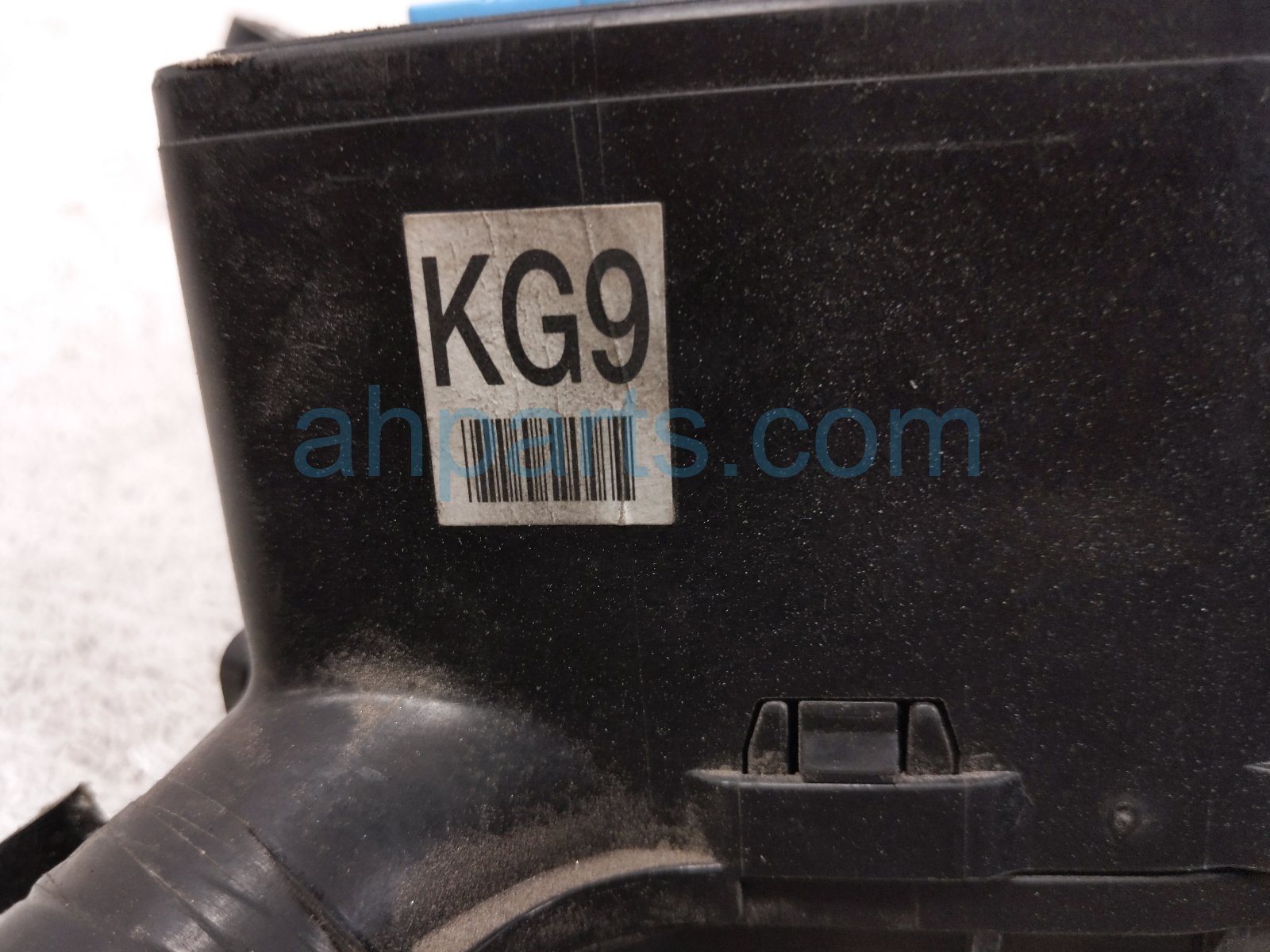 2020 Toyota Camry Engine Fuse Box 2.5l Fwd 82610 33130 Replacement 2020 Toyota Camry Engine Fuse Box 2.5l Fwd 82610 33130 Replacement thumbnail