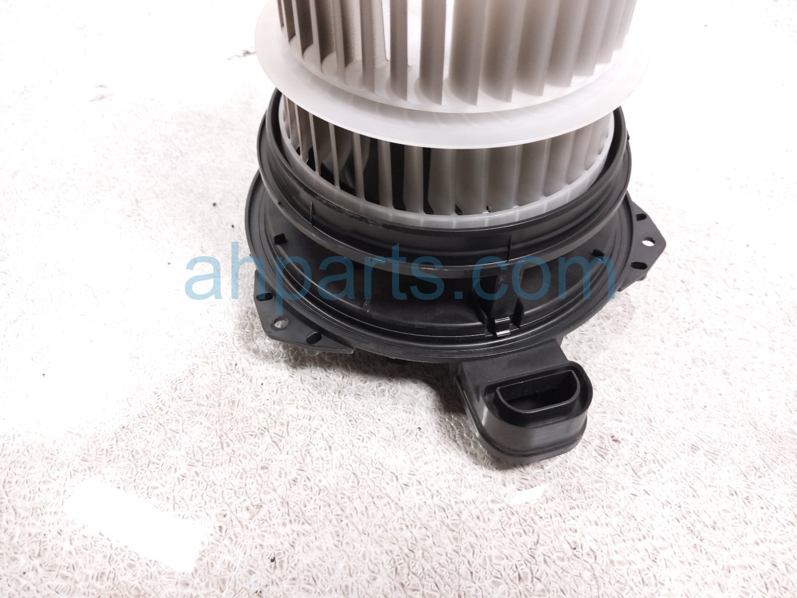 2023 Toyota Corollacs Air A/c Blower Motor Front 87103 0E090 Replacement 2023 Toyota Corollacs Air A/c Blower Motor Front 87103 0E090 Replacement thumbnail