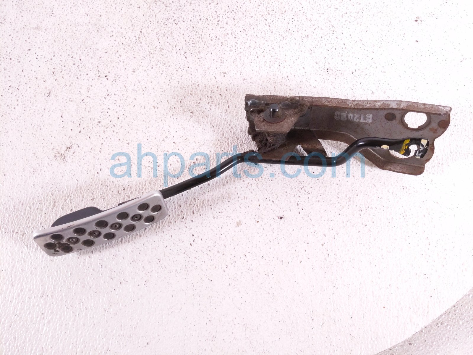 Honda GAS / ACCELERATOR PEDAL ASSY FL