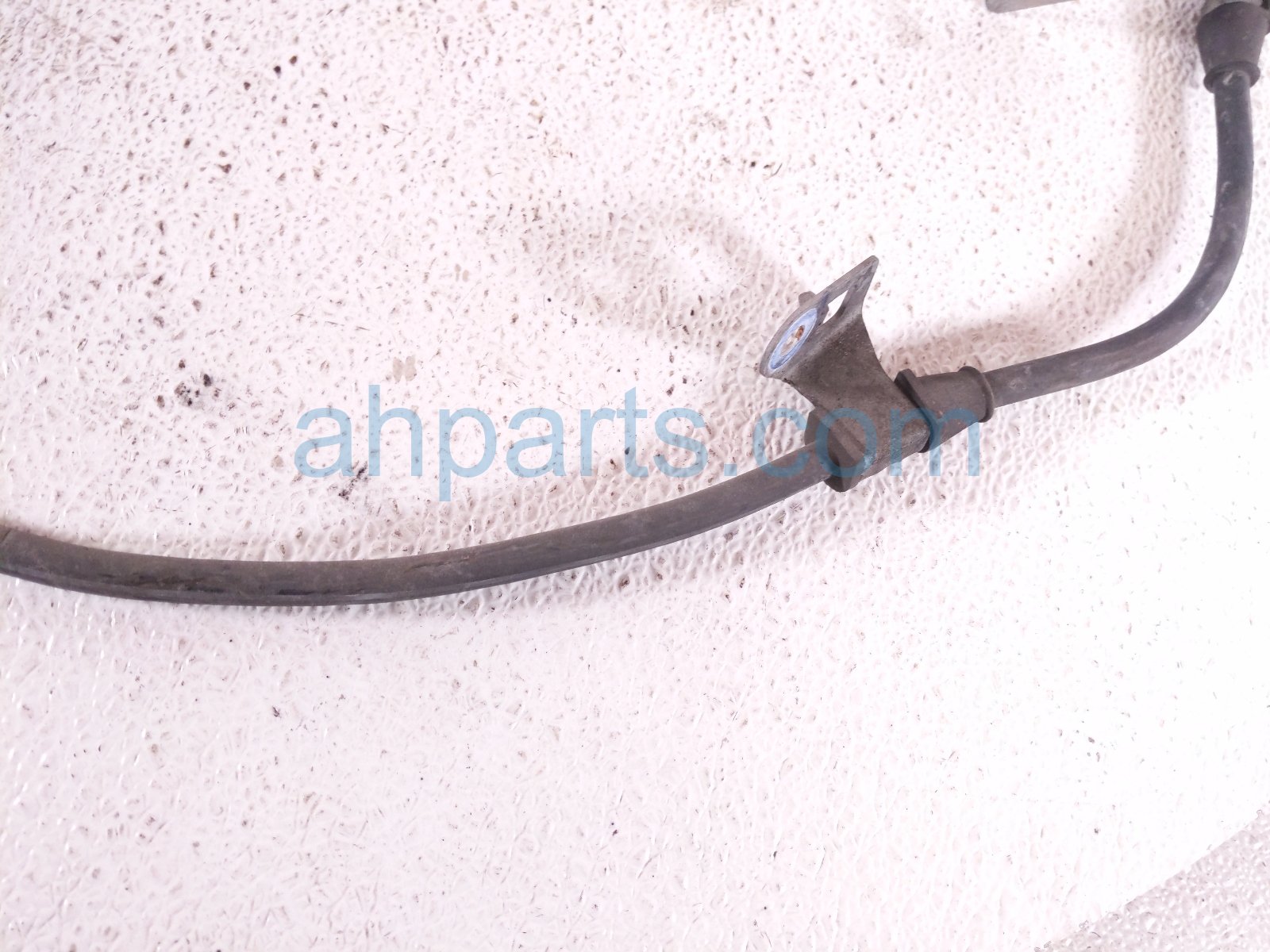 2019 Honda Accord Rear Driver Abs Epb Wire Harness 1.5t 47560 TVA A03 Replacement 2019 Honda Accord Rear Driver Abs Epb Wire Harness 1.5t 47560 TVA A03 Replacement thumbnail