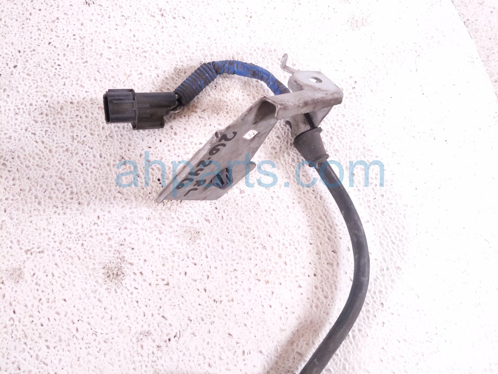 2019 Honda Accord Rear Driver Abs Epb Wire Harness 1.5t 47560 TVA A03 Replacement 2019 Honda Accord Rear Driver Abs Epb Wire Harness 1.5t 47560 TVA A03 Replacement thumbnail