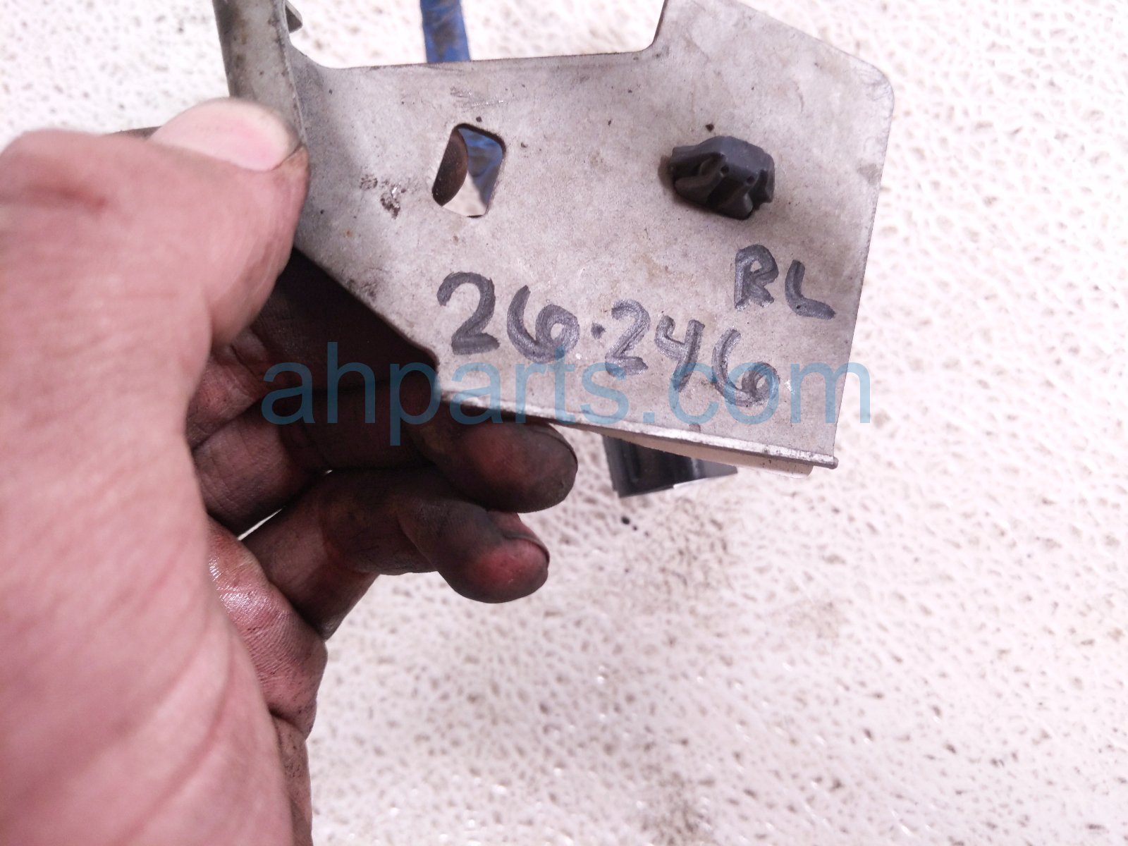 2019 Honda Accord Rear Driver Abs Epb Wire Harness 1.5t 47560 TVA A03 Replacement 2019 Honda Accord Rear Driver Abs Epb Wire Harness 1.5t 47560 TVA A03 Replacement thumbnail