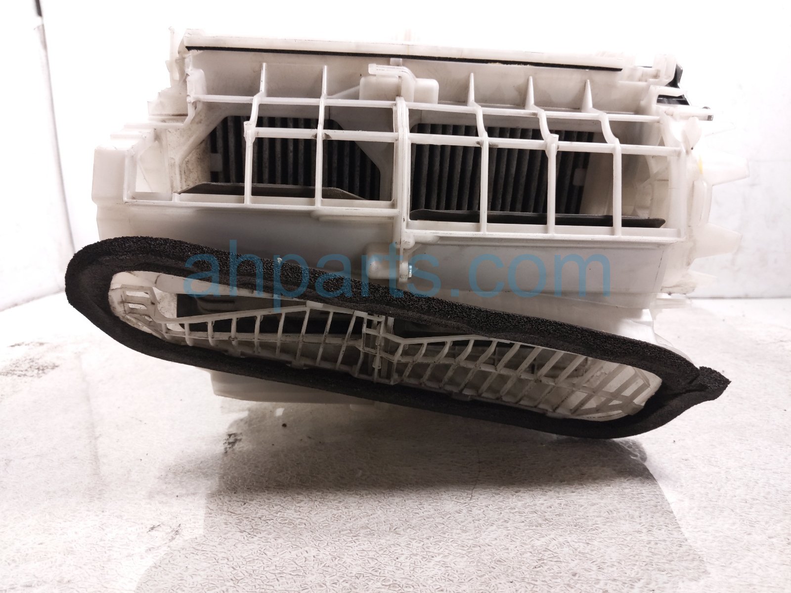 2015 Lexus Gs350 Heater Core W/blower Motor Assy 87130 30840 Replacement 2015 Lexus Gs350 Heater Core W/blower Motor Assy 87130 30840 Replacement thumbnail