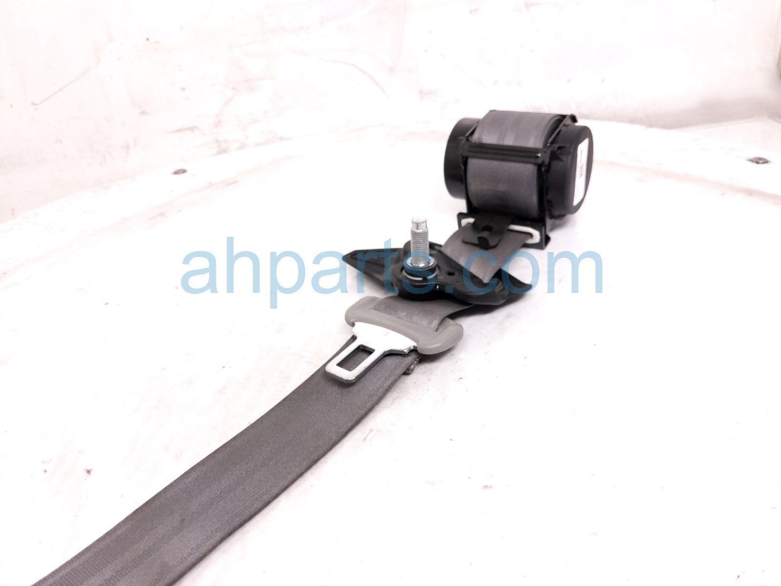 2021 Honda CR V Rear 2nd Row Passenger Seat Belt Grey 04824 TLA A00ZC Replacement 2021 Honda CR V Rear 2nd Row Passenger Seat Belt Grey 04824 TLA A00ZC Replacement thumbnail