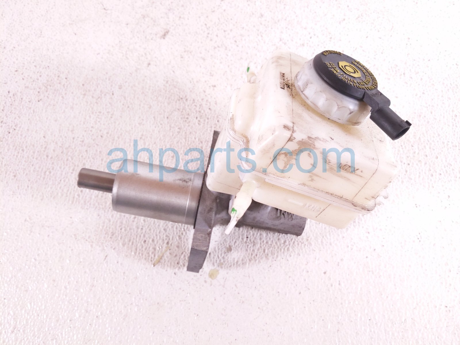 2018 BMW X5 Brake Master Cylinder W/reservoir 34336772930 Replacement 2018 BMW X5 Brake Master Cylinder W/reservoir 34336772930 Replacement thumbnail