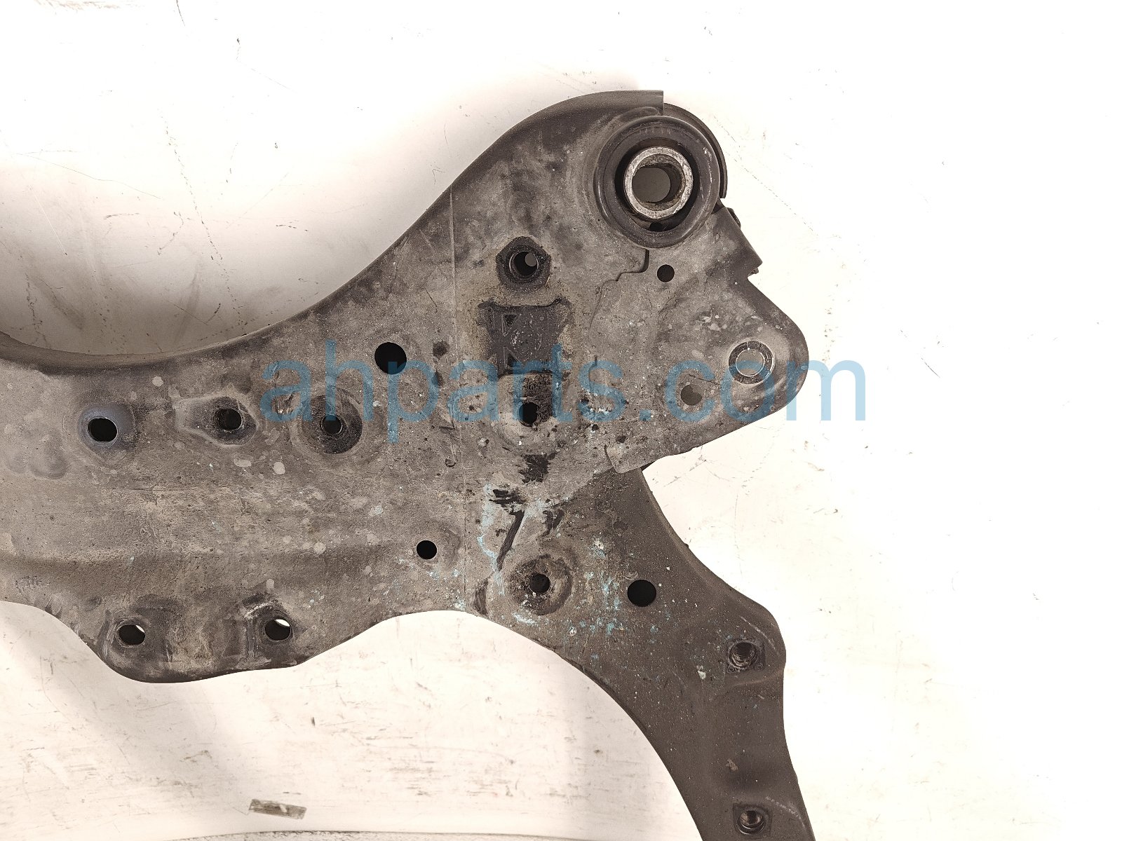 2020 Toyota Camry Crossmember Front Engine Sub Frame / Cradle 51100 33170 Replacement 2020 Toyota Camry Crossmember Front Engine Sub Frame / Cradle 51100 33170 Replacement thumbnail
