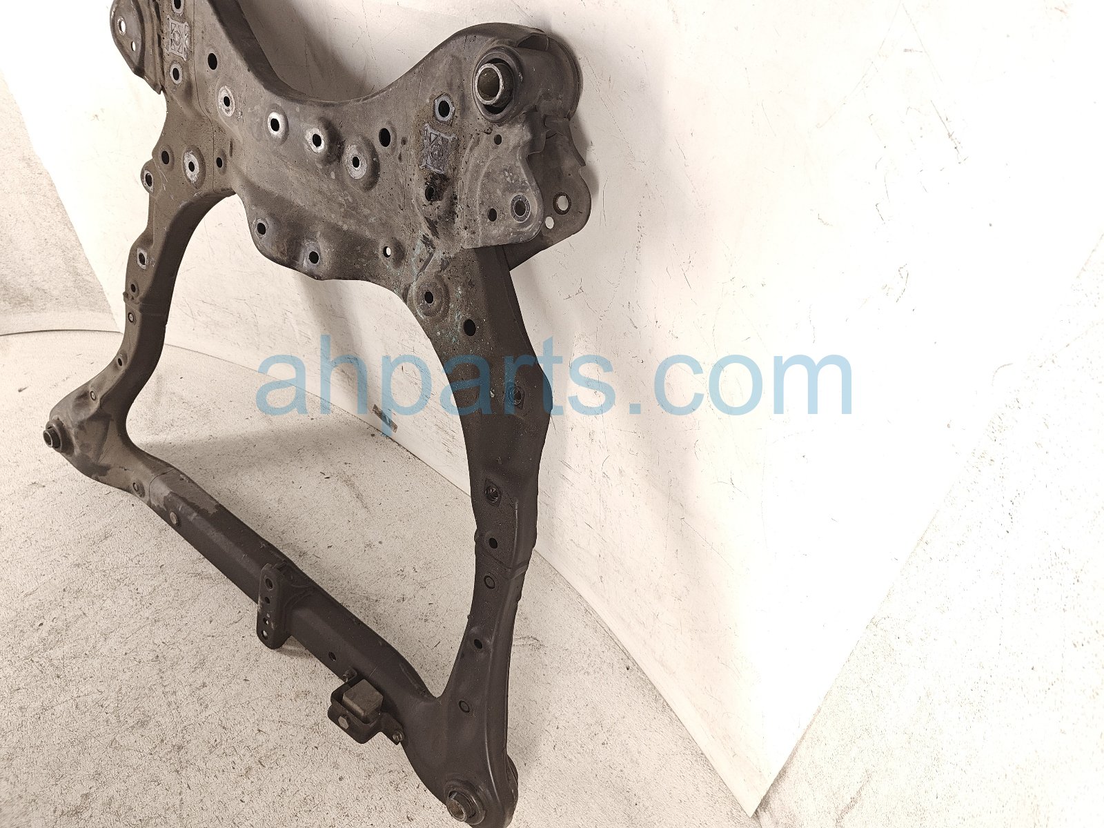 2020 Toyota Camry Crossmember Front Engine Sub Frame / Cradle 51100 33170 Replacement 2020 Toyota Camry Crossmember Front Engine Sub Frame / Cradle 51100 33170 Replacement thumbnail