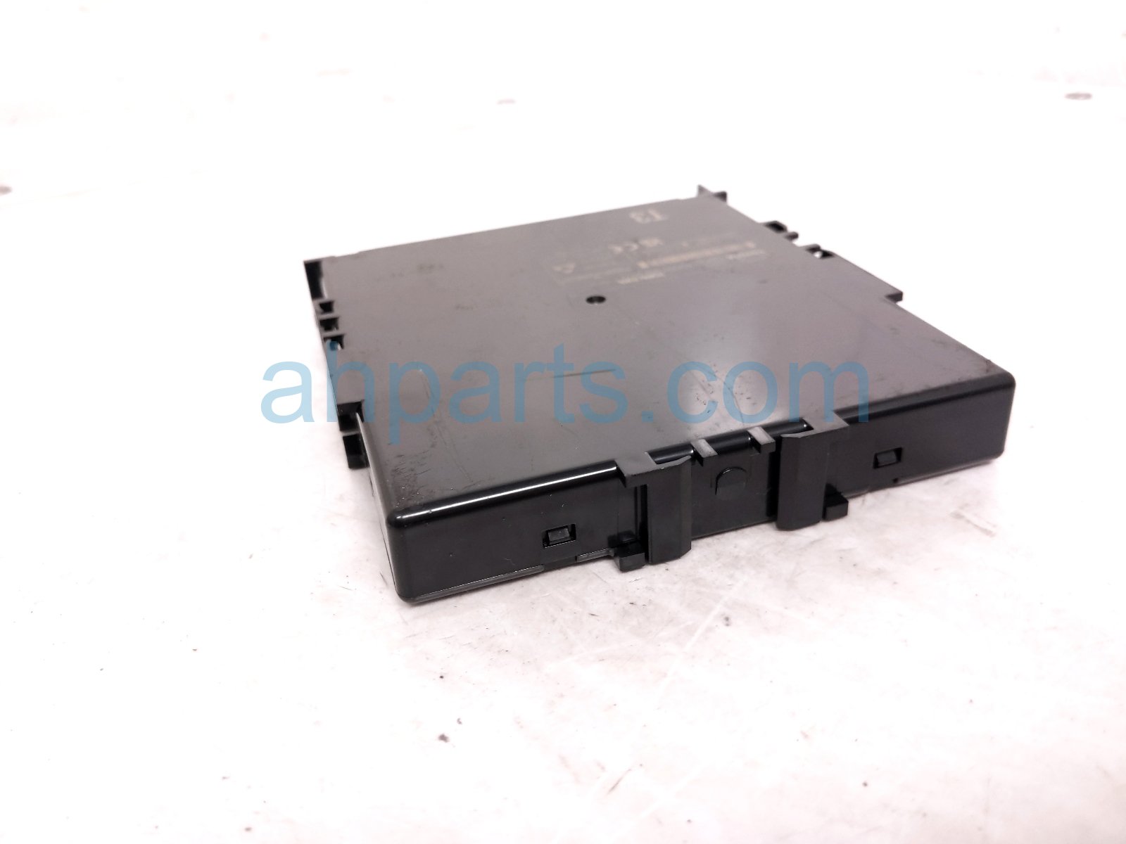 2026 Toyota Camry Smart Key Control Module 89990 AQ060 Replacement 2026 Toyota Camry Smart Key Control Module 89990 AQ060 Replacement thumbnail