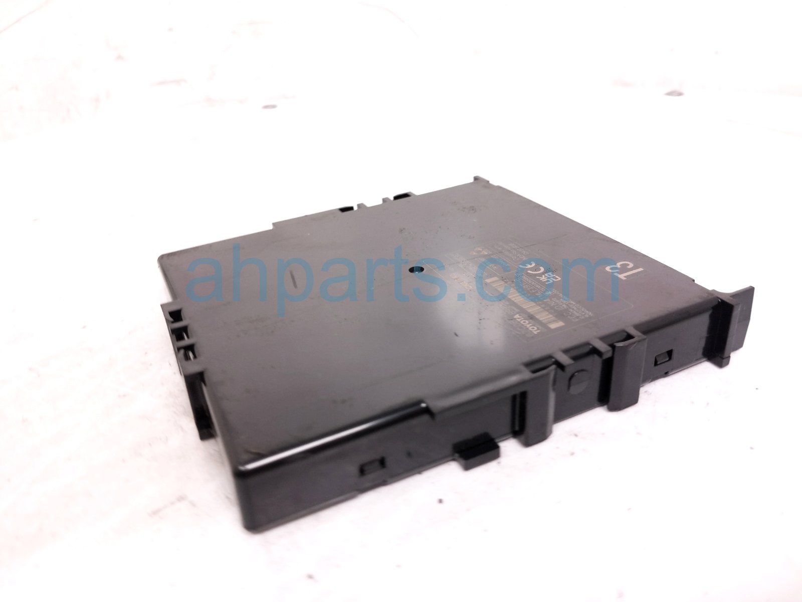 2026 Toyota Camry Smart Key Control Module 89990 AQ060 Replacement 2026 Toyota Camry Smart Key Control Module 89990 AQ060 Replacement thumbnail