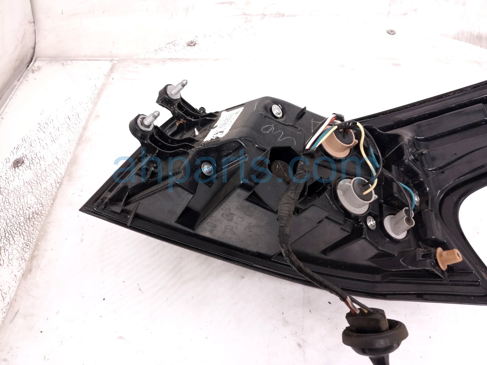 2024 Nissan Altima Light / Rear Driver Tail Lamp (on Body) 26555 6CA1B Replacement 2024 Nissan Altima Light / Rear Driver Tail Lamp (on Body) 26555 6CA1B Replacement thumbnail
