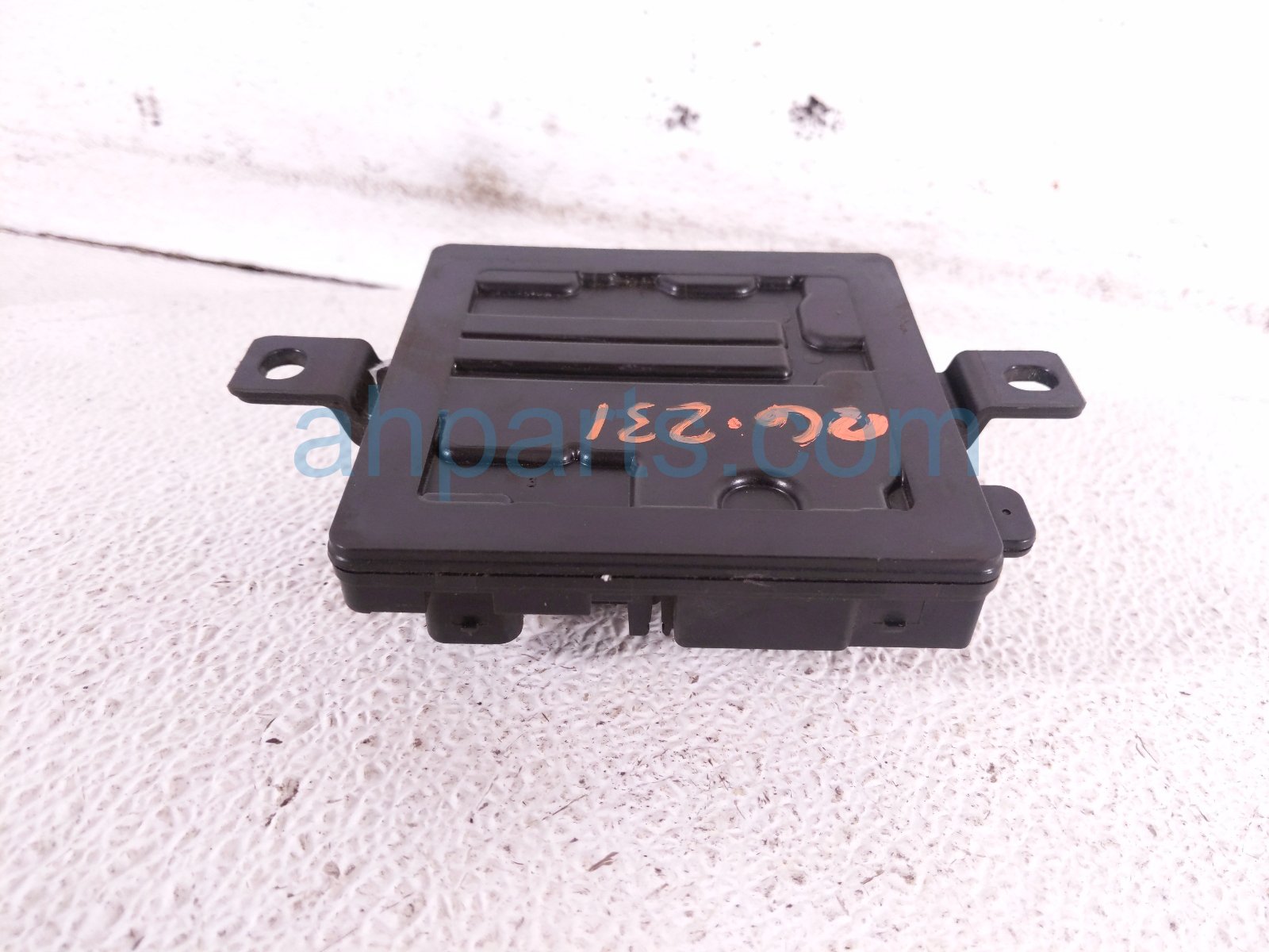 2018 BMW X5 Integrated Supply Distribution Box 8645514 Replacement 2018 BMW X5 Integrated Supply Distribution Box 8645514 Replacement thumbnail