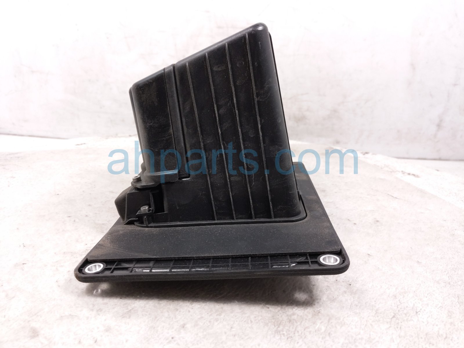 2024 Toyota Tacoma Truck Bed Power Port PT949 35340 Replacement 2024 Toyota Tacoma Truck Bed Power Port PT949 35340 Replacement thumbnail