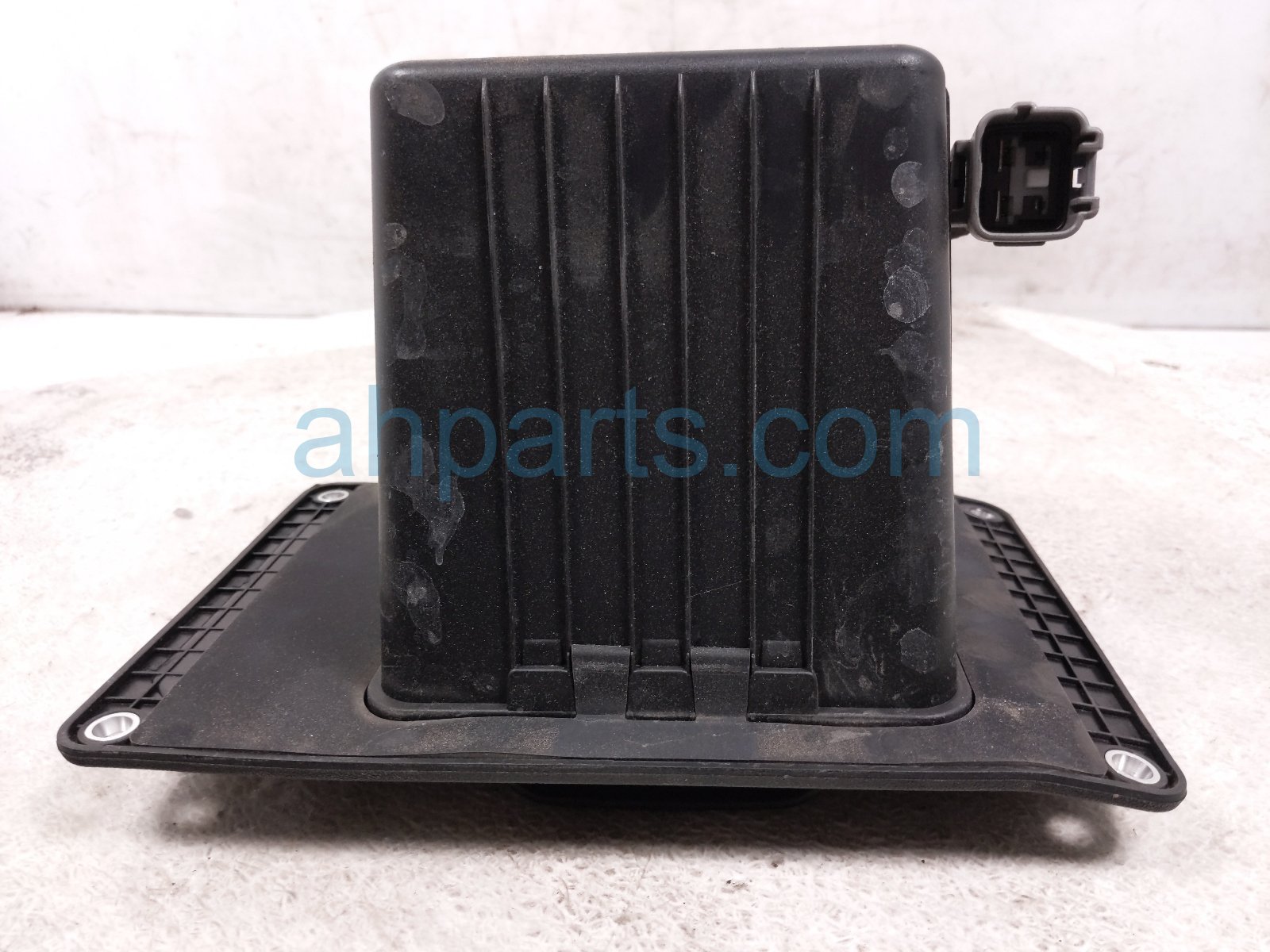 2024 Toyota Tacoma Truck Bed Power Port PT949 35340 Replacement 2024 Toyota Tacoma Truck Bed Power Port PT949 35340 Replacement thumbnail
