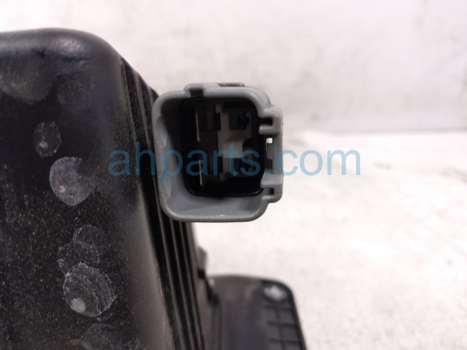 2024 Toyota Tacoma Truck Bed Power Port PT949 35340 Replacement 2024 Toyota Tacoma Truck Bed Power Port PT949 35340 Replacement thumbnail