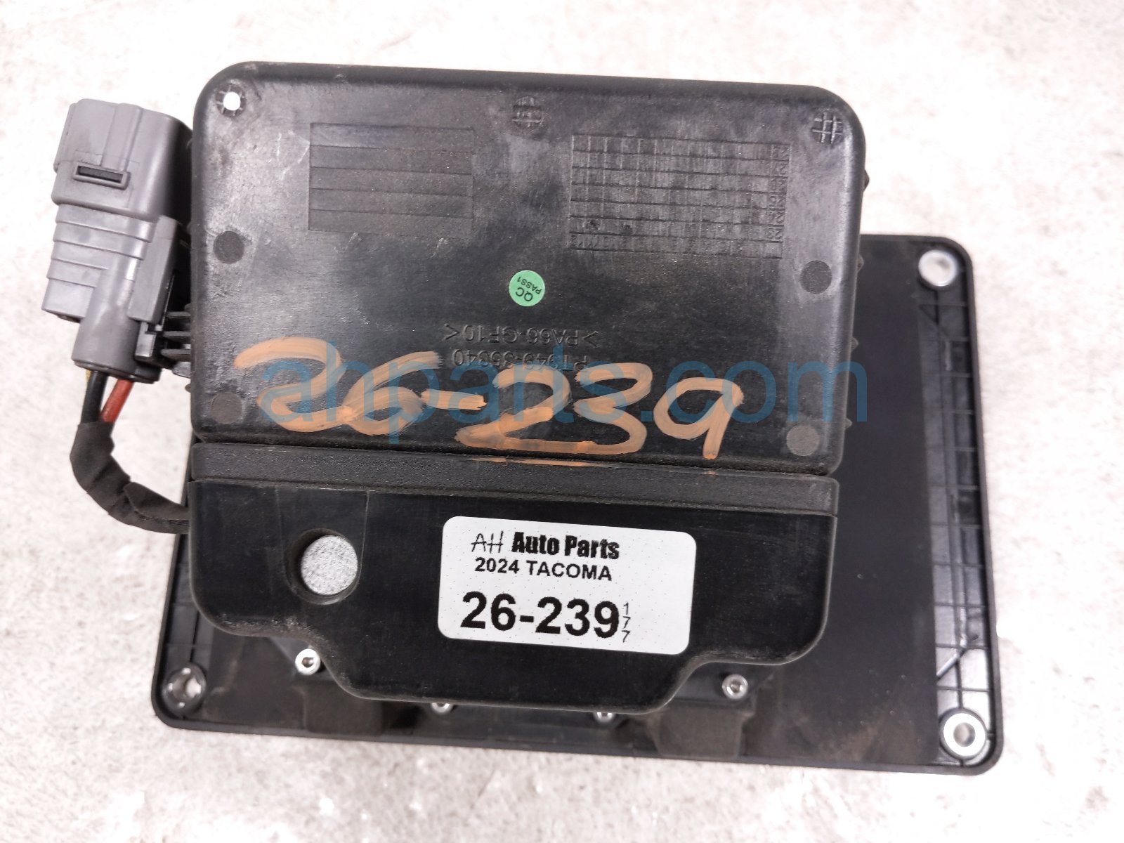 2024 Toyota Tacoma Truck Bed Power Port PT949 35340 Replacement 2024 Toyota Tacoma Truck Bed Power Port PT949 35340 Replacement thumbnail