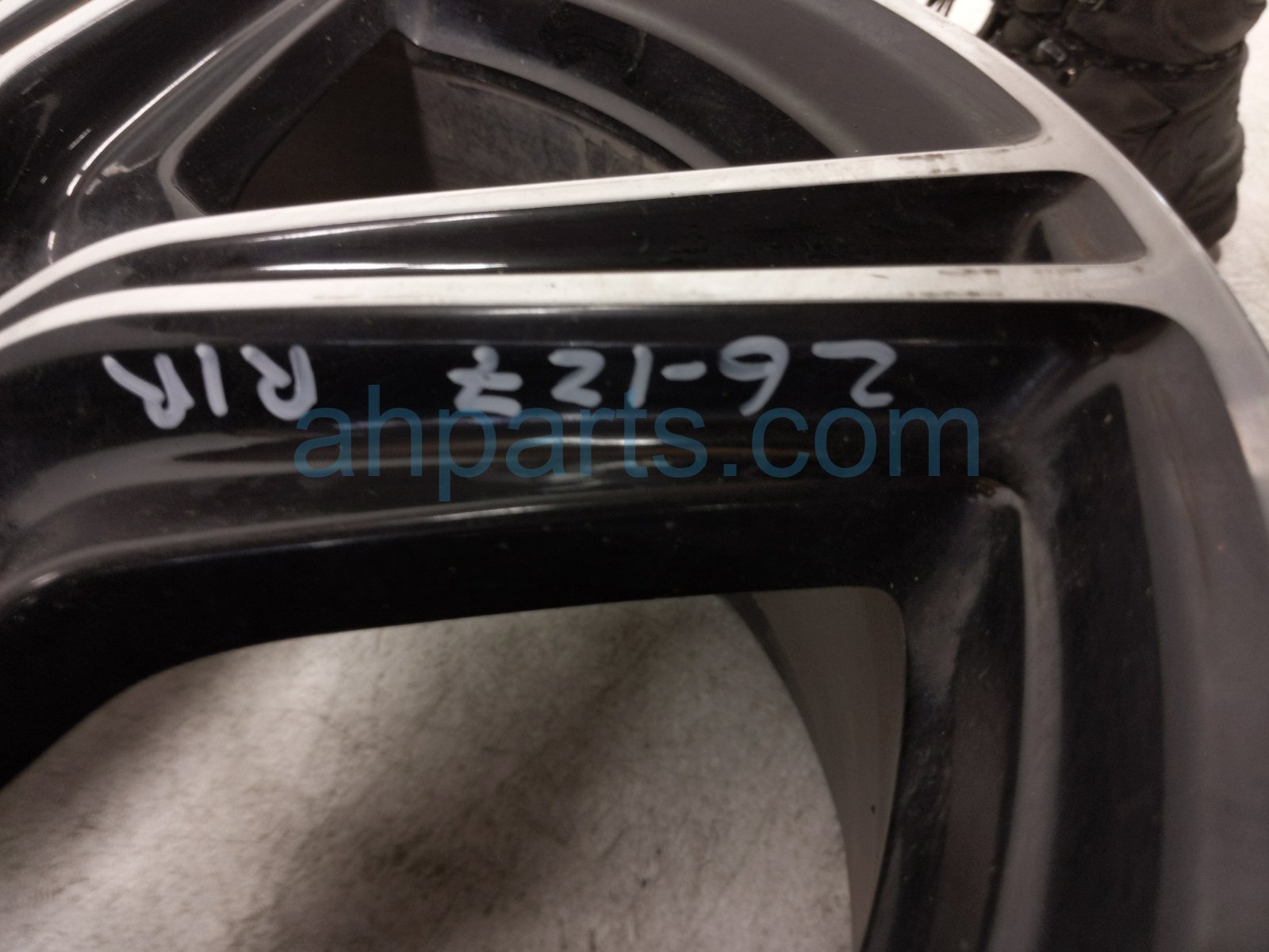 2024 Ford Mustang Rear Passenger Wheel / Rim 18x8 PR3C 1007 AA Replacement 2024 Ford Mustang Rear Passenger Wheel / Rim 18x8 PR3C 1007 AA Replacement thumbnail