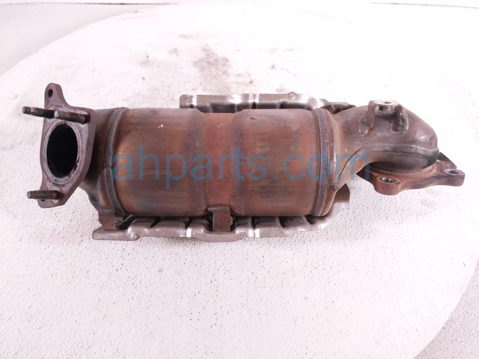 2019 Honda Accord Manifold Exhaust Catalytic Converter 1.5l 18150 6A0 L00 Replacement 2019 Honda Accord Manifold Exhaust Catalytic Converter 1.5l 18150 6A0 L00 Replacement thumbnail
