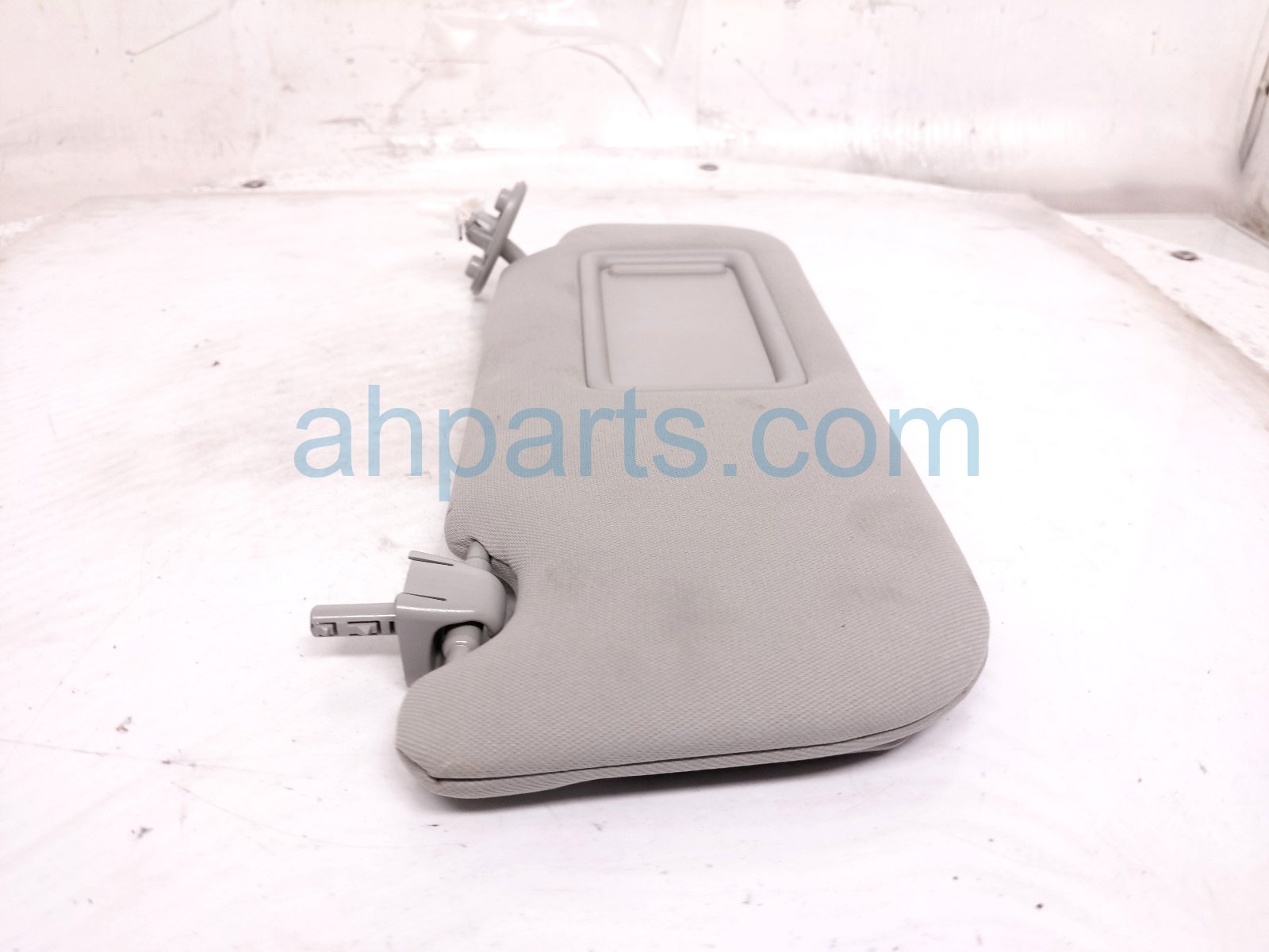 2026 Toyota Camry Passenger Sun Visor Grey 74310 06C12 C0 Replacement 2026 Toyota Camry Passenger Sun Visor Grey 74310 06C12 C0 Replacement thumbnail