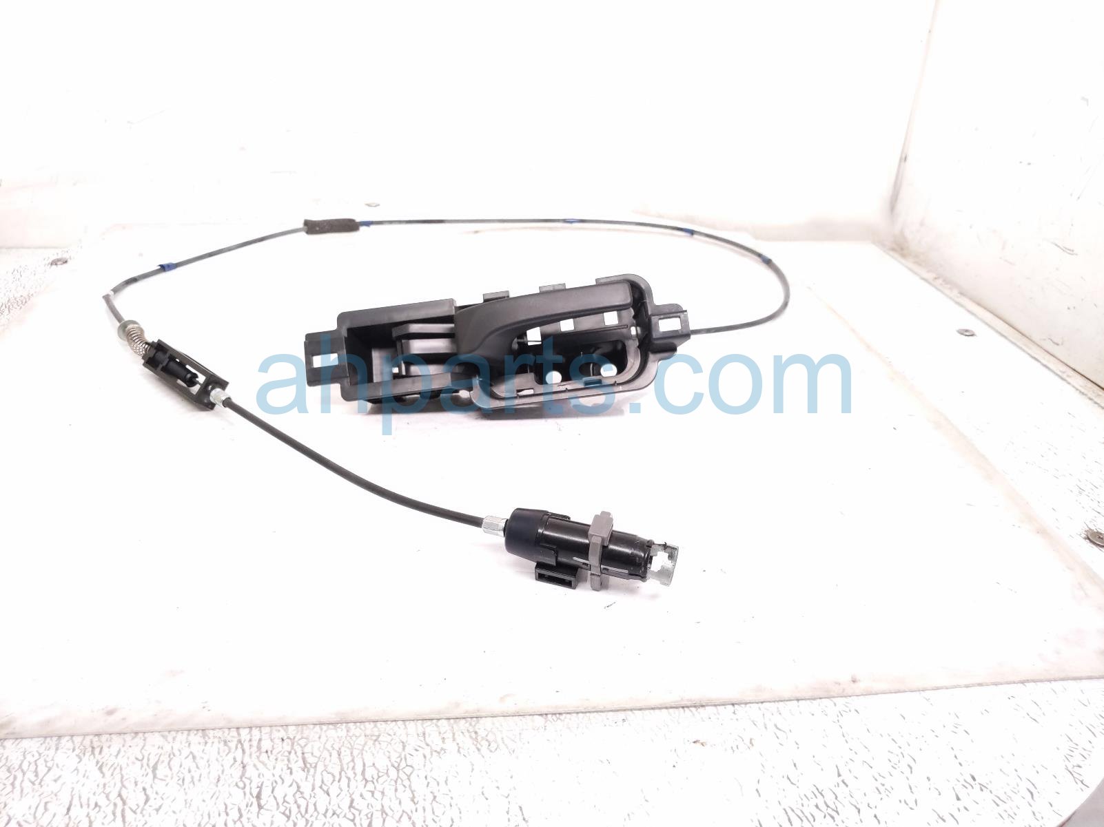 2020 Honda CR V Inside / Rear Passenger Interior Door Handle Black 72120 TLA A01ZB Replacement 2020 Honda CR V Inside / Rear Passenger Interior Door Handle Black 72120 TLA A01ZB Replacement thumbnail