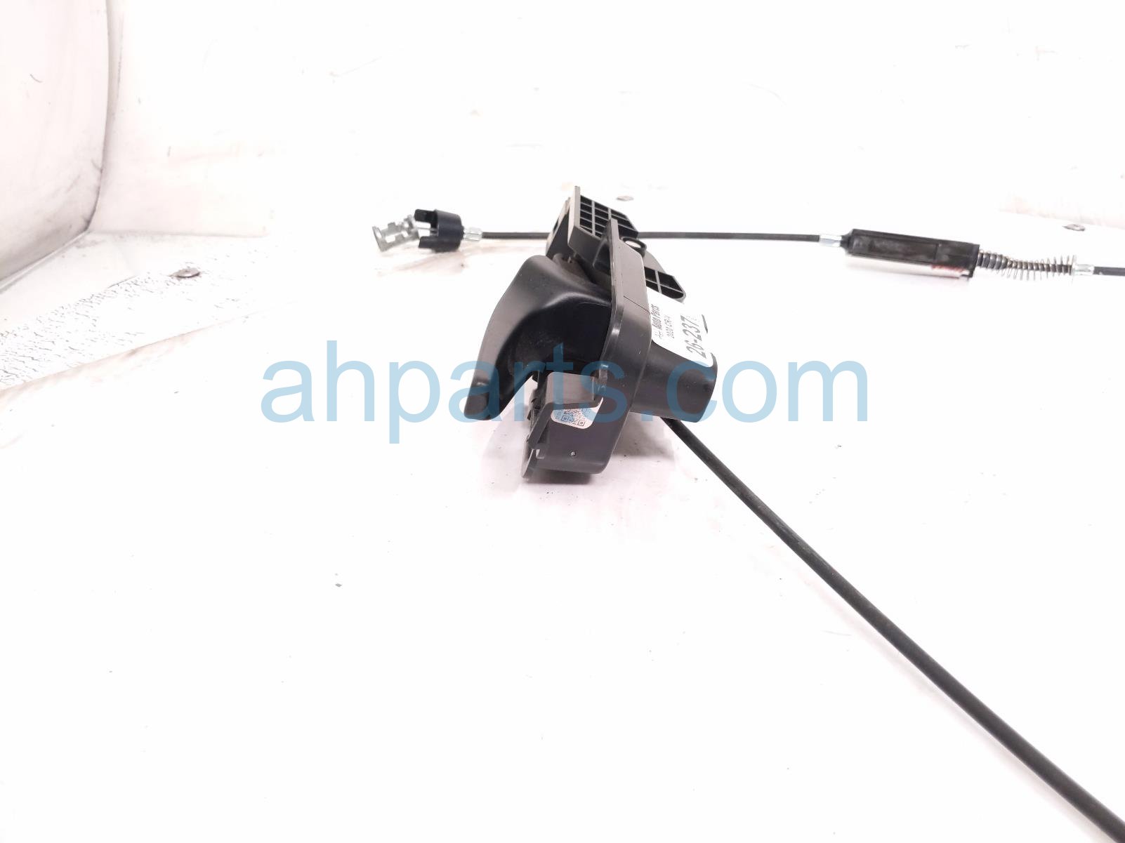 2020 Honda CR V Inside / Rear Driver Interior Door Handle Black 72160 TLA A01ZB Replacement 2020 Honda CR V Inside / Rear Driver Interior Door Handle Black 72160 TLA A01ZB Replacement thumbnail
