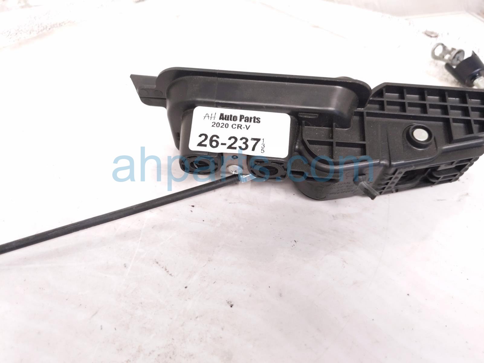 2020 Honda CR V Inside / Rear Driver Interior Door Handle Black 72160 TLA A01ZB Replacement 2020 Honda CR V Inside / Rear Driver Interior Door Handle Black 72160 TLA A01ZB Replacement thumbnail