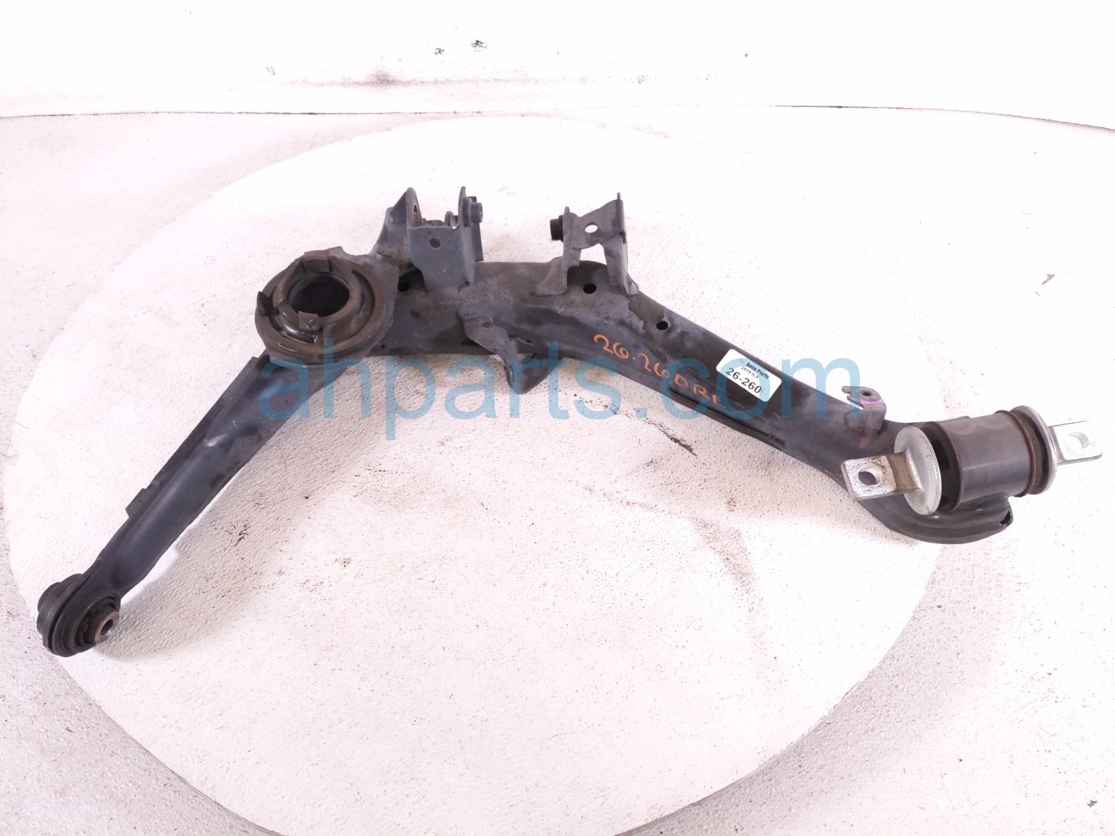 Acura RR/LH LOWER CONTROL ARM Acura RR/LH LOWER CONTROL ARM