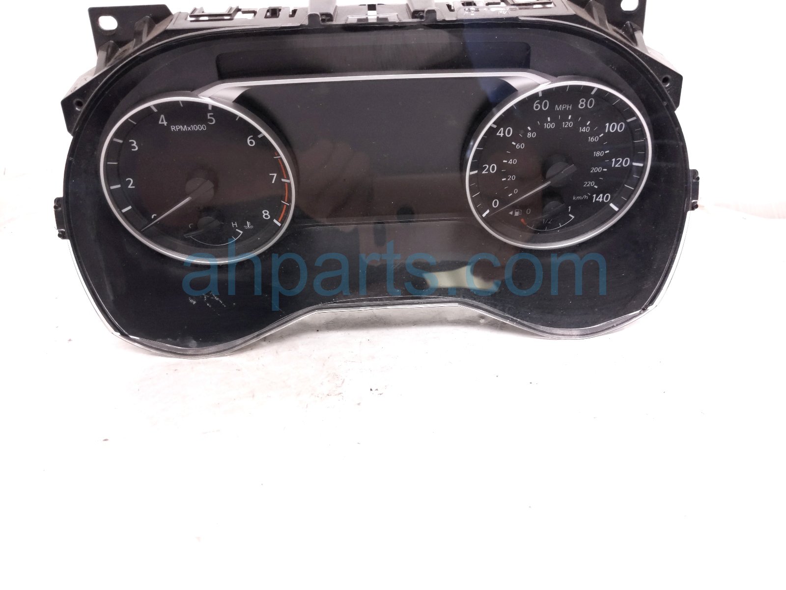 Nissan SPEEDO INSTRUMENT CLUSTER - 34K MI