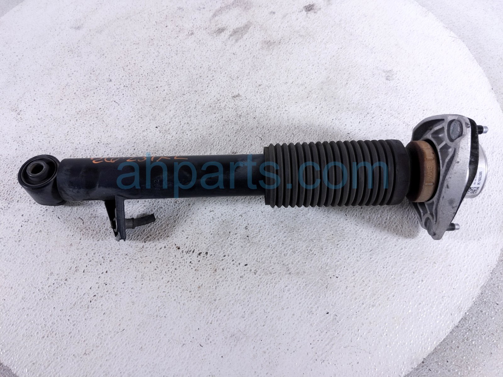 BMW RR/LH SHOCK ABSORBER