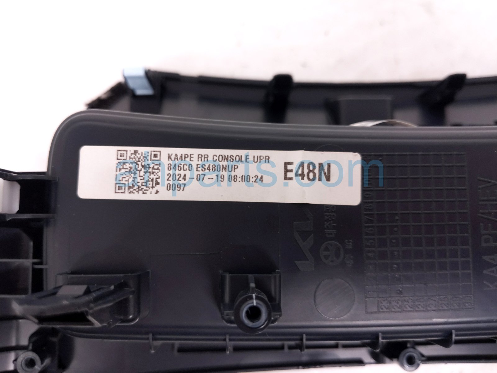 2025 Kia Carnival Center Console Upper Trim Black 84659 R0300OFB Replacement 2025 Kia Carnival Center Console Upper Trim Black 84659 R0300OFB Replacement thumbnail