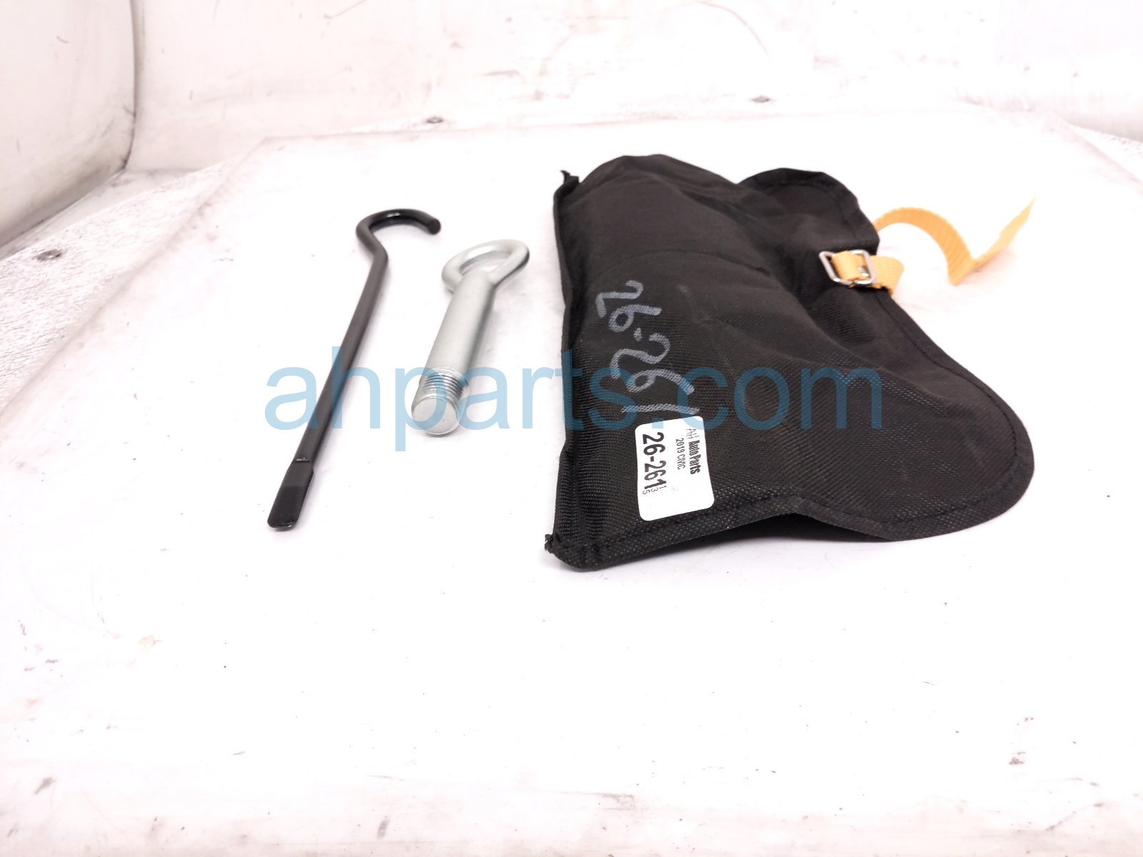 2019 Honda Civic Jack Tool Ext Rod Kit W/pouch 74717 T5A 000 Replacement 2019 Honda Civic Jack Tool Ext Rod Kit W/pouch 74717 T5A 000 Replacement thumbnail