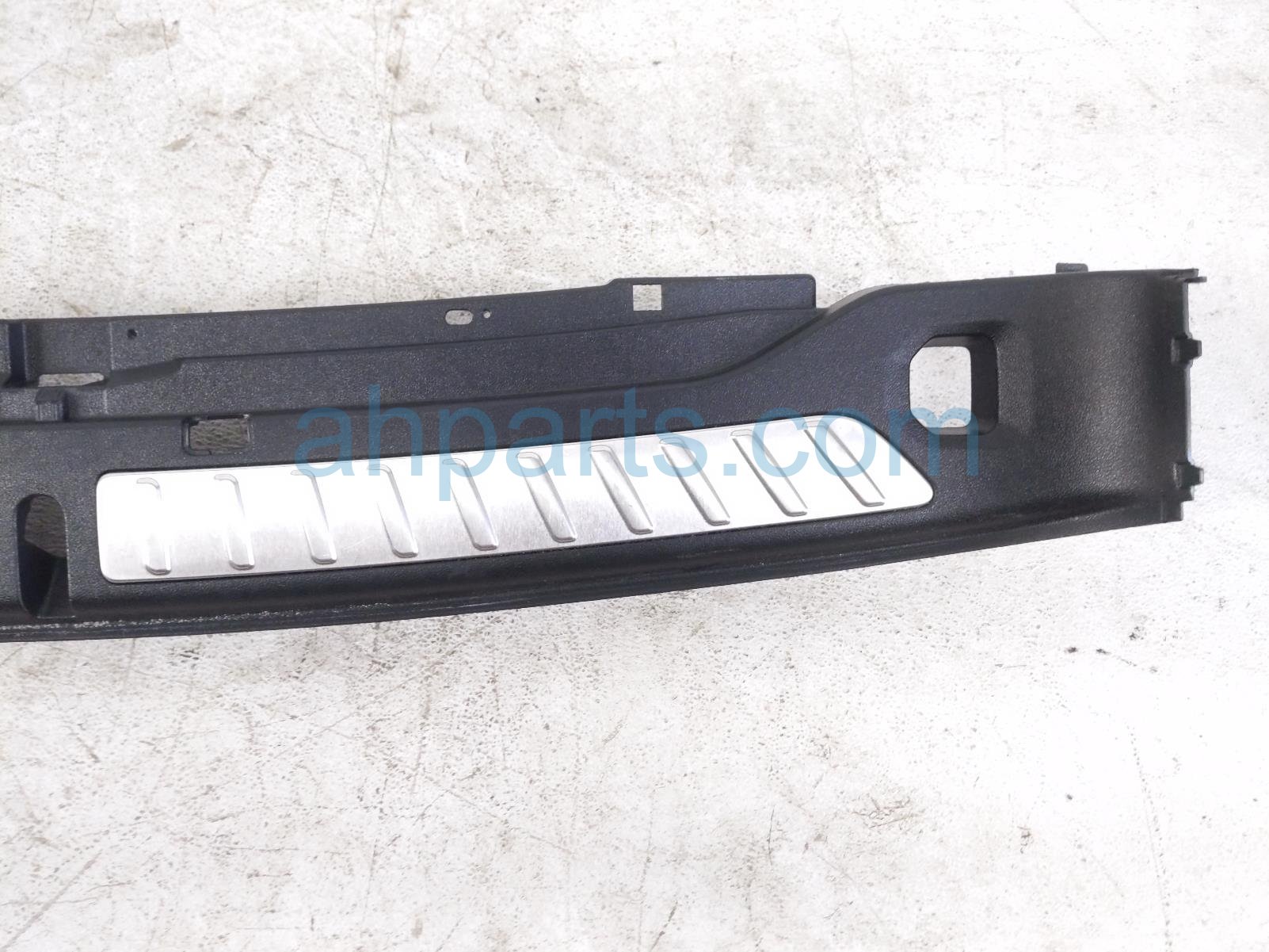 2022 BMW X3 Rear Trunk Sill Scuff Plate Blk 51 48 7 396 611 Replacement 2022 BMW X3 Rear Trunk Sill Scuff Plate Blk 51 48 7 396 611 Replacement thumbnail