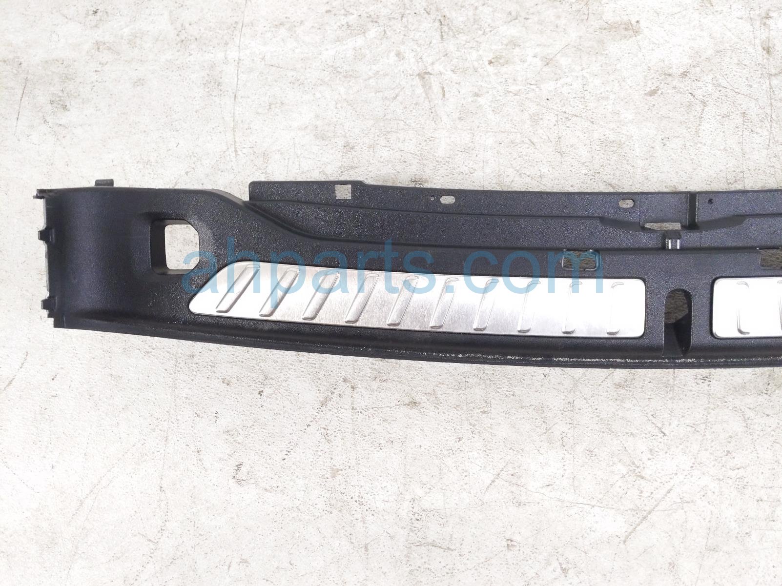 2022 BMW X3 Rear Trunk Sill Scuff Plate Blk 51 48 7 396 611 Replacement 2022 BMW X3 Rear Trunk Sill Scuff Plate Blk 51 48 7 396 611 Replacement thumbnail