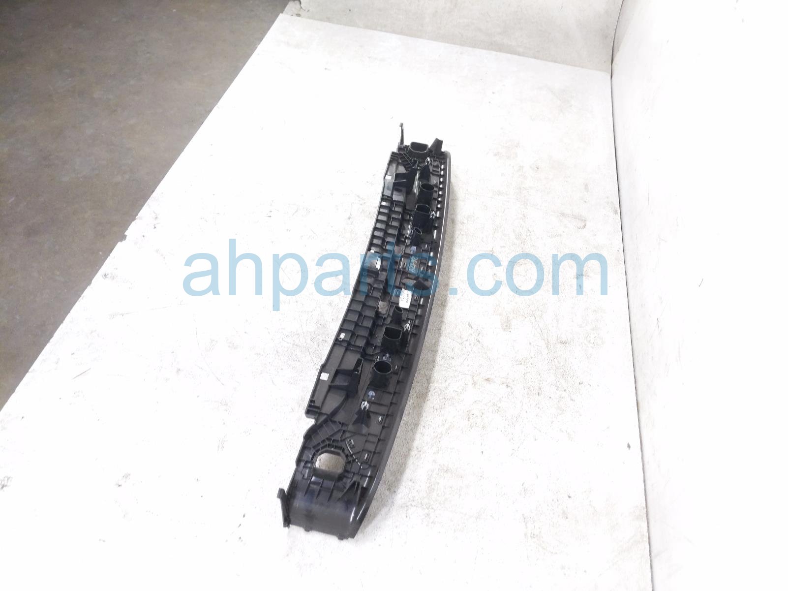 2022 BMW X3 Rear Trunk Sill Scuff Plate Blk 51 48 7 396 611 Replacement 2022 BMW X3 Rear Trunk Sill Scuff Plate Blk 51 48 7 396 611 Replacement thumbnail
