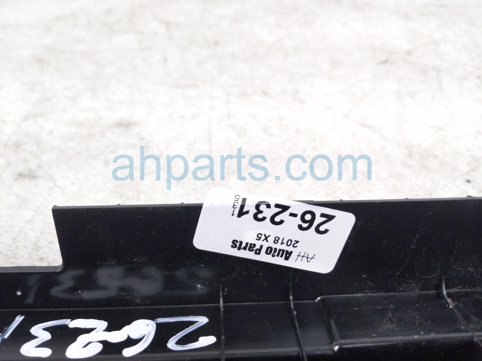 2018 BMW X5 Rear Trunk Sill Trim Panel Black 51 47 7 326 465 Replacement 2018 BMW X5 Rear Trunk Sill Trim Panel Black 51 47 7 326 465 Replacement thumbnail
