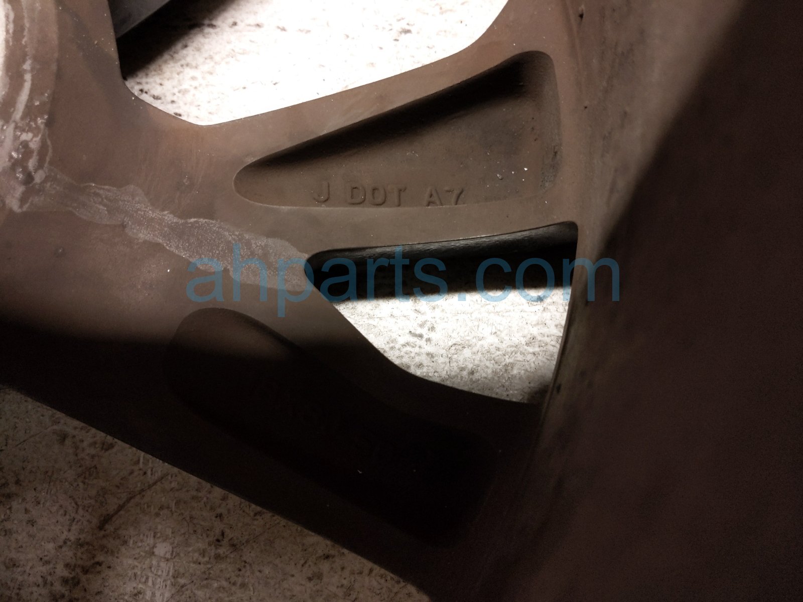 2019 Honda Civic Front Passenger Wheel / Rim Curb Rash 42700 TGG A72 Replacement 2019 Honda Civic Front Passenger Wheel / Rim Curb Rash 42700 TGG A72 Replacement thumbnail