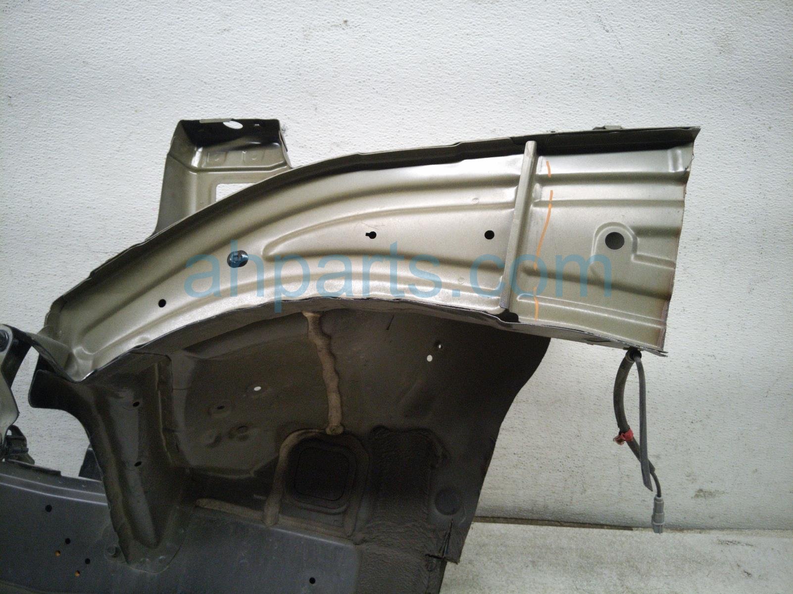 2022 Kia Telluride Driver Apron Shock Tower Cut Grey 64500 S9500 Replacement 2022 Kia Telluride Driver Apron Shock Tower Cut Grey 64500 S9500 Replacement thumbnail