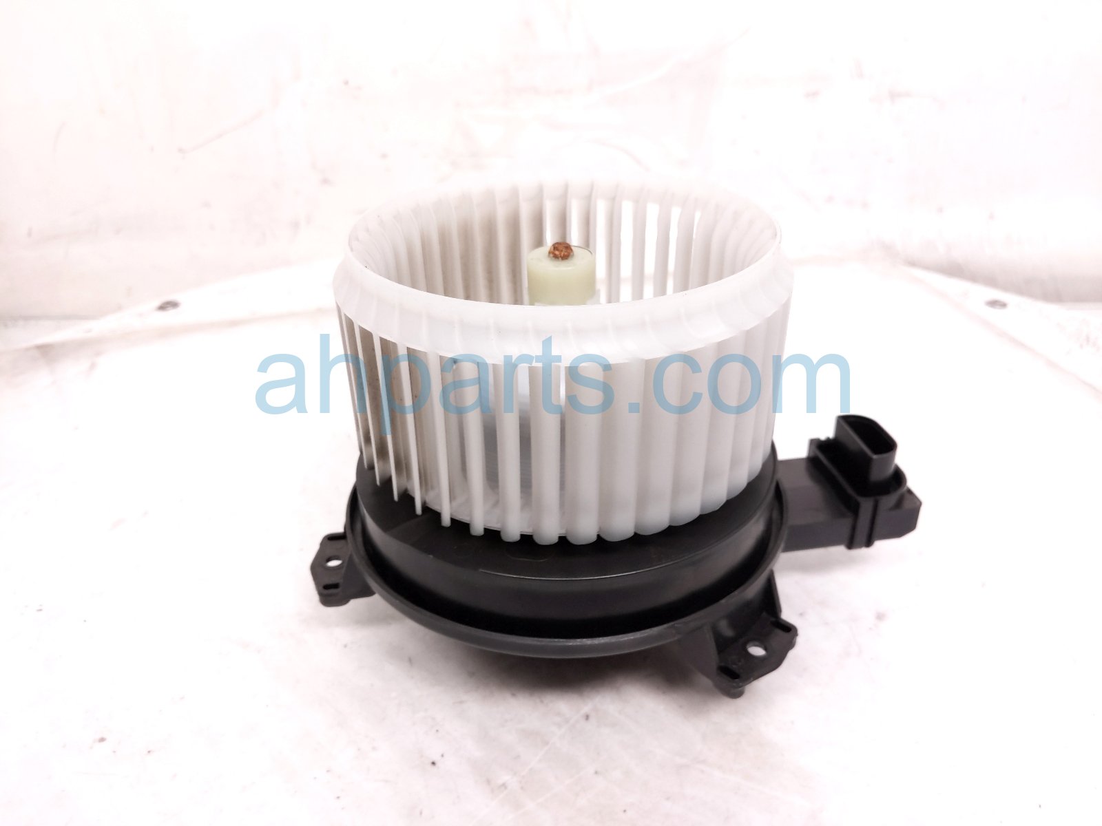 2025 Subaru Outback Legacy Air A/c Blower Motor Front 72223AN00A Replacement 2025 Subaru Outback Legacy Air A/c Blower Motor Front 72223AN00A Replacement thumbnail