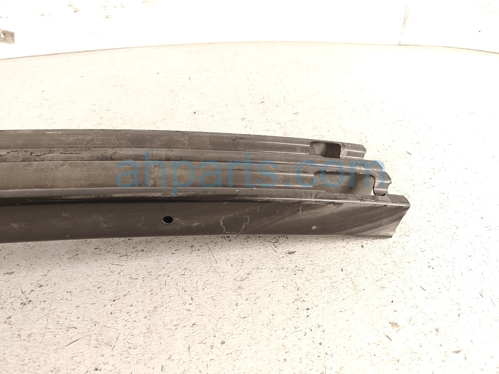 2020 Toyota Highlander Beam Rear Bumper Reinforcement Bar 52171 0E130 Replacement 2020 Toyota Highlander Beam Rear Bumper Reinforcement Bar 52171 0E130 Replacement thumbnail