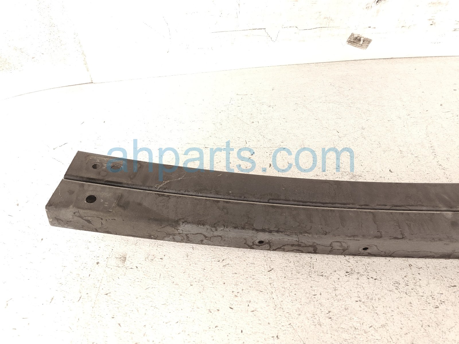 2020 Toyota Highlander Beam Rear Bumper Reinforcement Bar 52171 0E130 Replacement 2020 Toyota Highlander Beam Rear Bumper Reinforcement Bar 52171 0E130 Replacement thumbnail