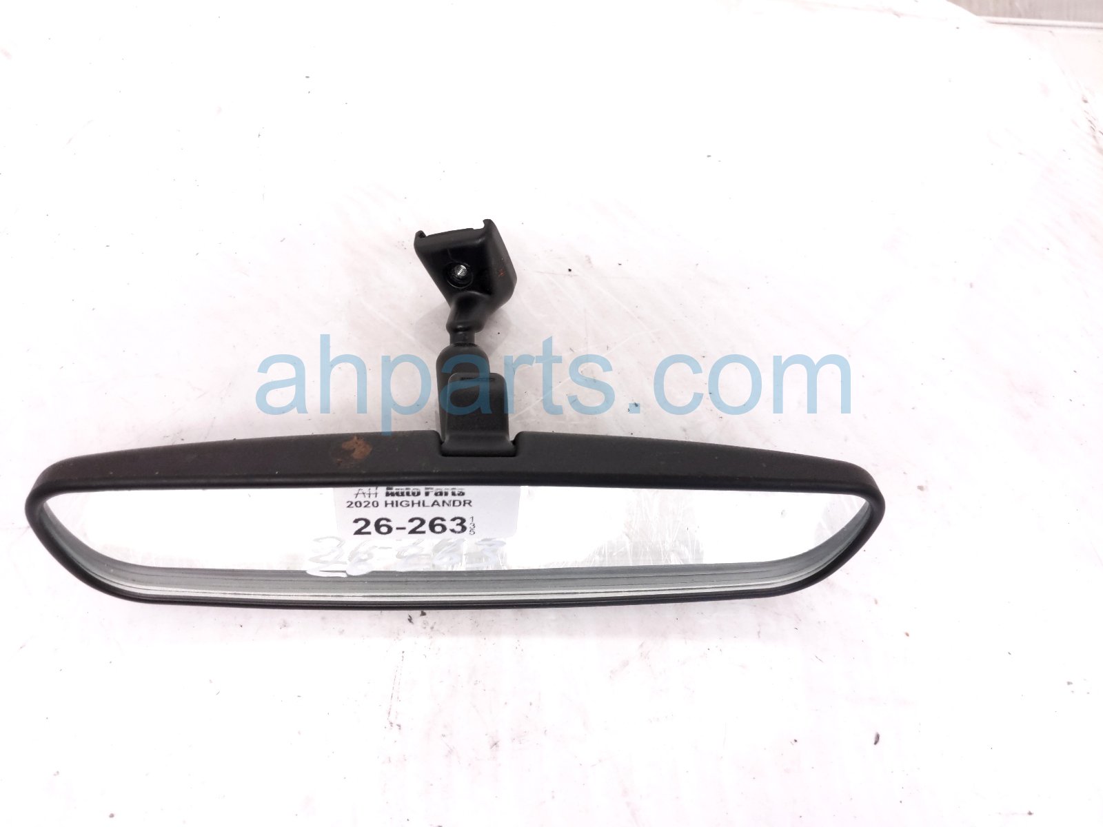 Toyota INSIDE / INTERIOR REAR VIEW MIRROR