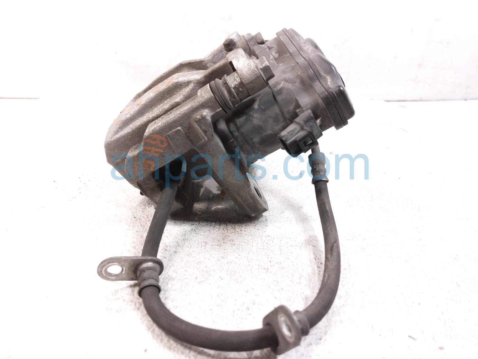 2020 Toyota Highlander Rear Passenger Brake Caliper 47830 0E110 Replacement 2020 Toyota Highlander Rear Passenger Brake Caliper 47830 0E110 Replacement thumbnail