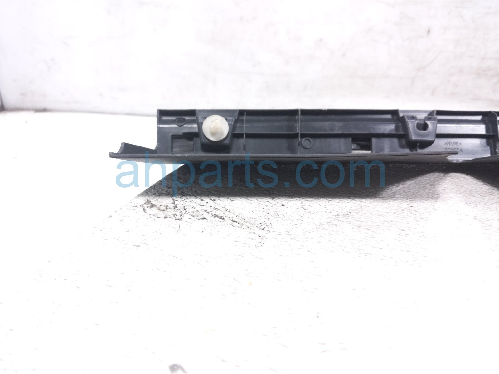 2024 Toyota Tacoma Front Driver Fender Apron Seal 53808 AK010 Replacement 2024 Toyota Tacoma Front Driver Fender Apron Seal 53808 AK010 Replacement thumbnail