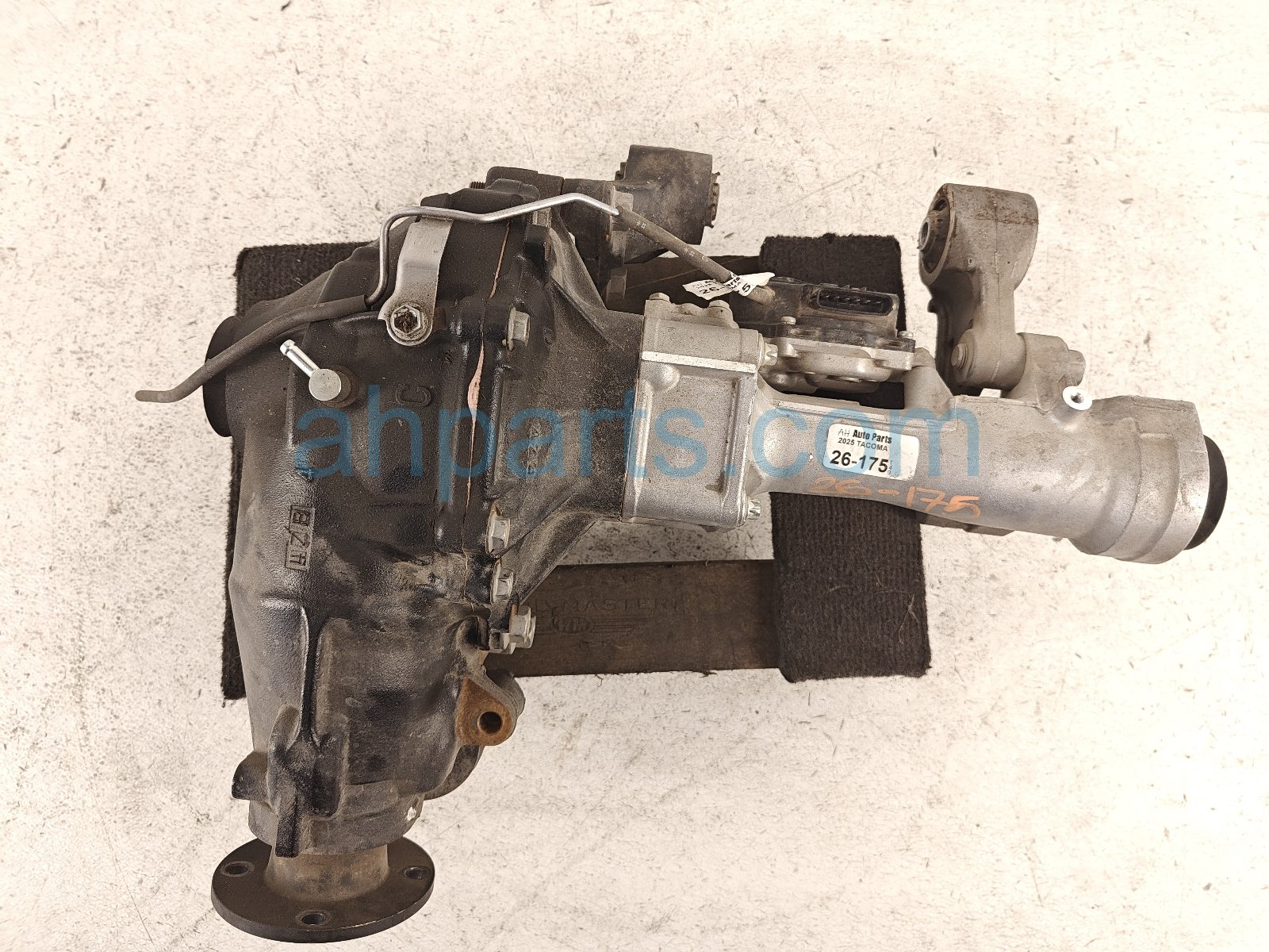 2025 Toyota Tacoma Front Differential Gear 3.58 Ratio 41110 35E90 Replacement 2025 Toyota Tacoma Front Differential Gear 3.58 Ratio 41110 35E90 Replacement thumbnail