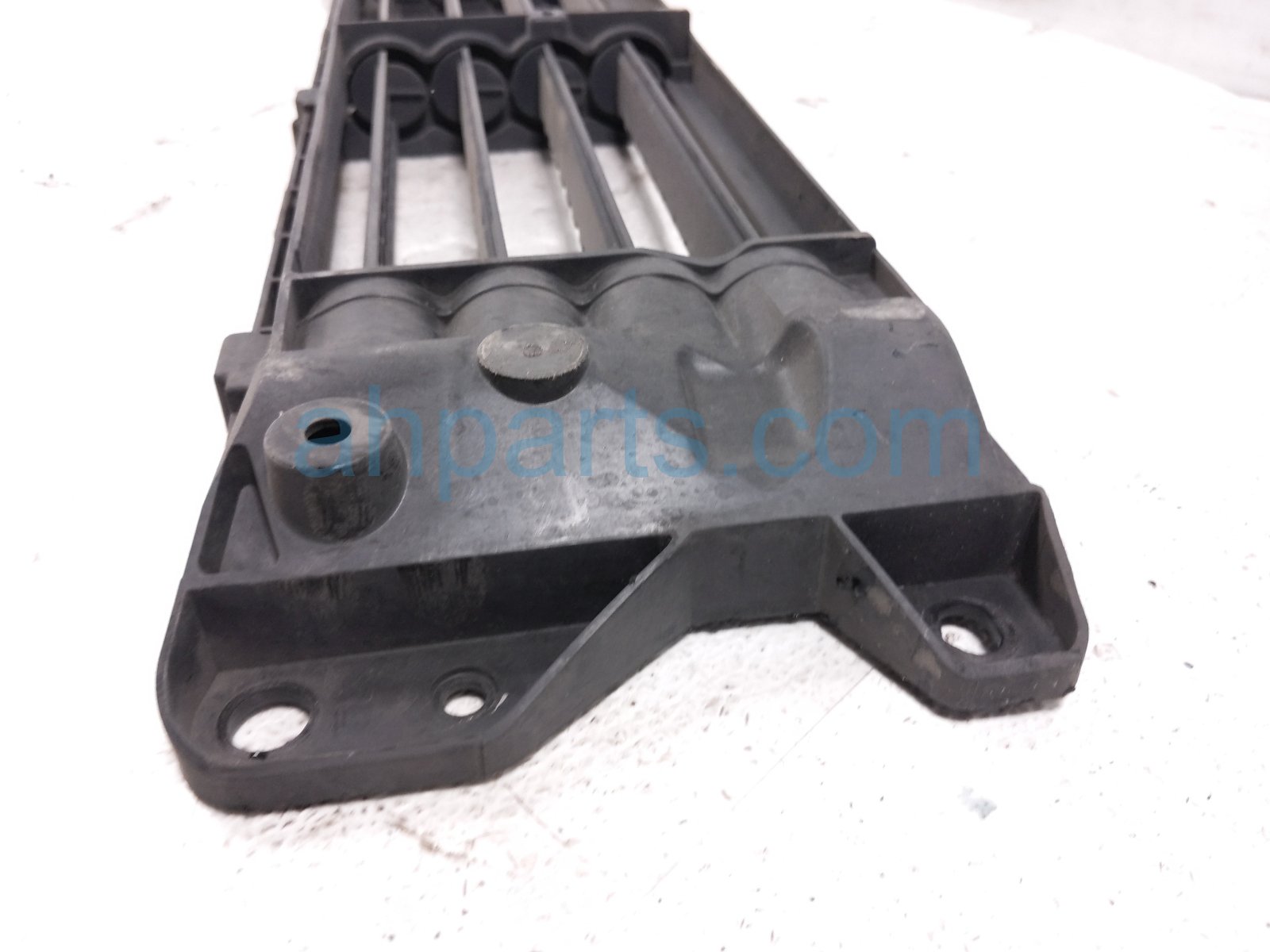 2021 Honda CR V Radiator Air Shutter Hybrid 2.0l 71300 TLA A51 PARTIAL Replacement 2021 Honda CR V Radiator Air Shutter Hybrid 2.0l 71300 TLA A51 PARTIAL Replacement thumbnail