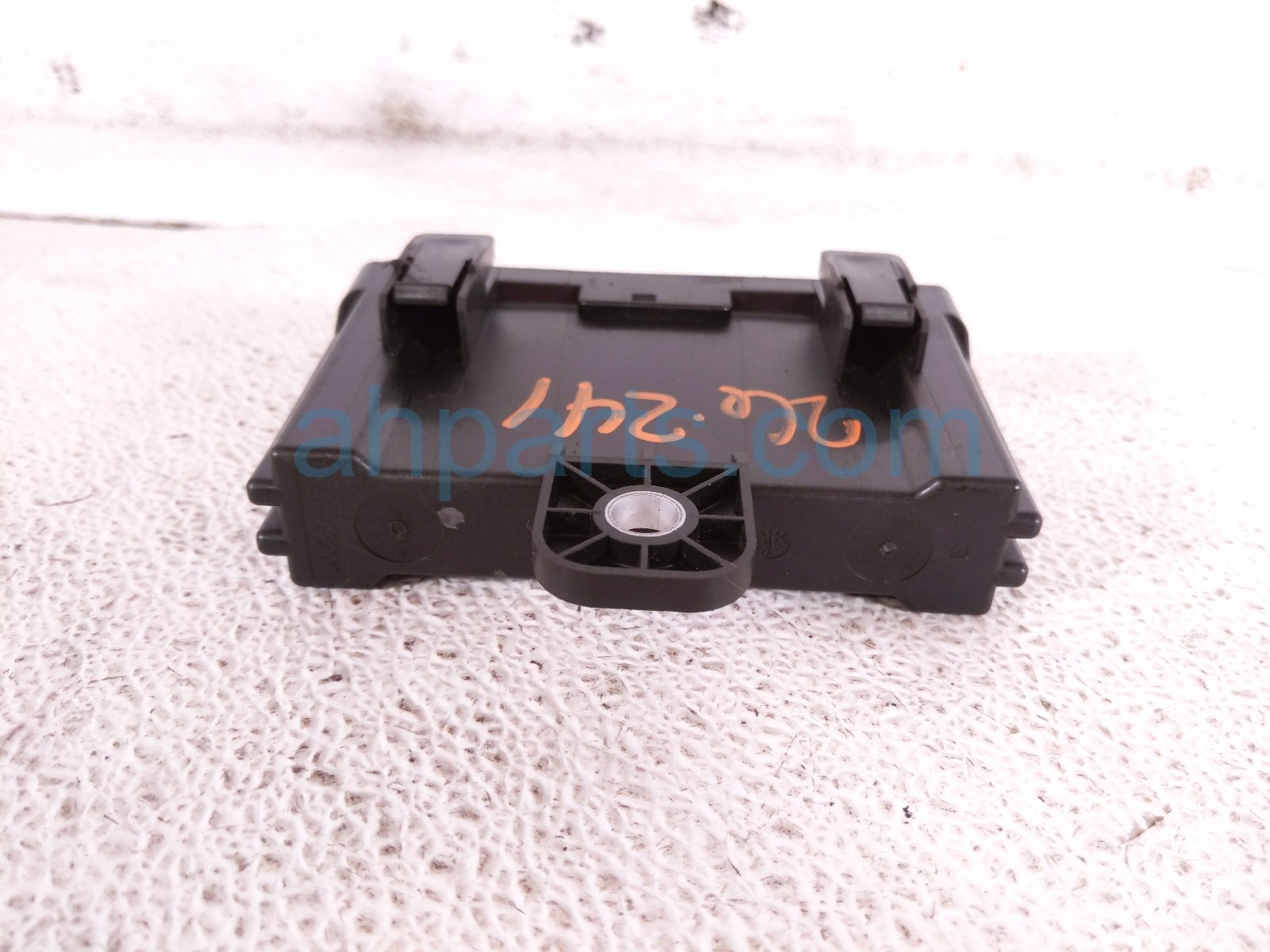 2024 Mazda Cx 50 Electric Supply Module Front Passenger VA45 67 5M0F Replacement 2024 Mazda Cx 50 Electric Supply Module Front Passenger VA45 67 5M0F Replacement thumbnail