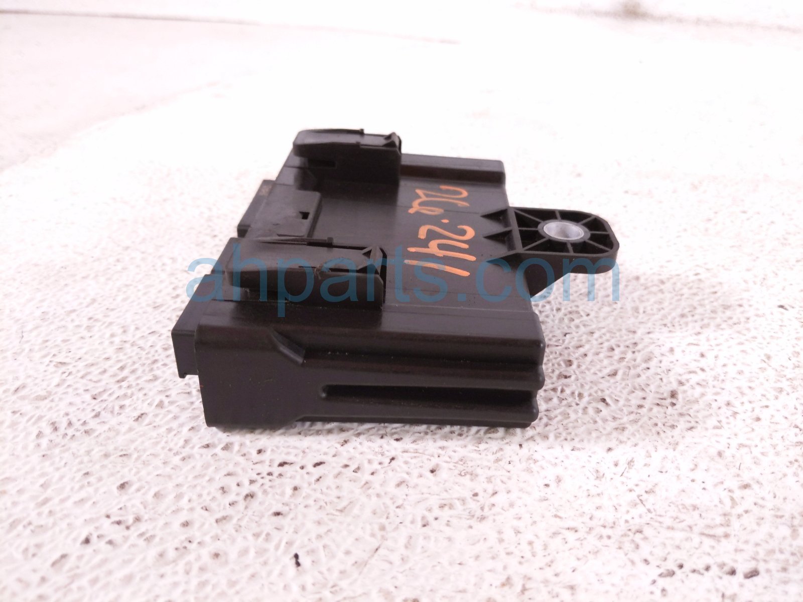 2024 Mazda Cx 50 Electric Supply Module Front Passenger VA45 67 5M0F Replacement 2024 Mazda Cx 50 Electric Supply Module Front Passenger VA45 67 5M0F Replacement thumbnail