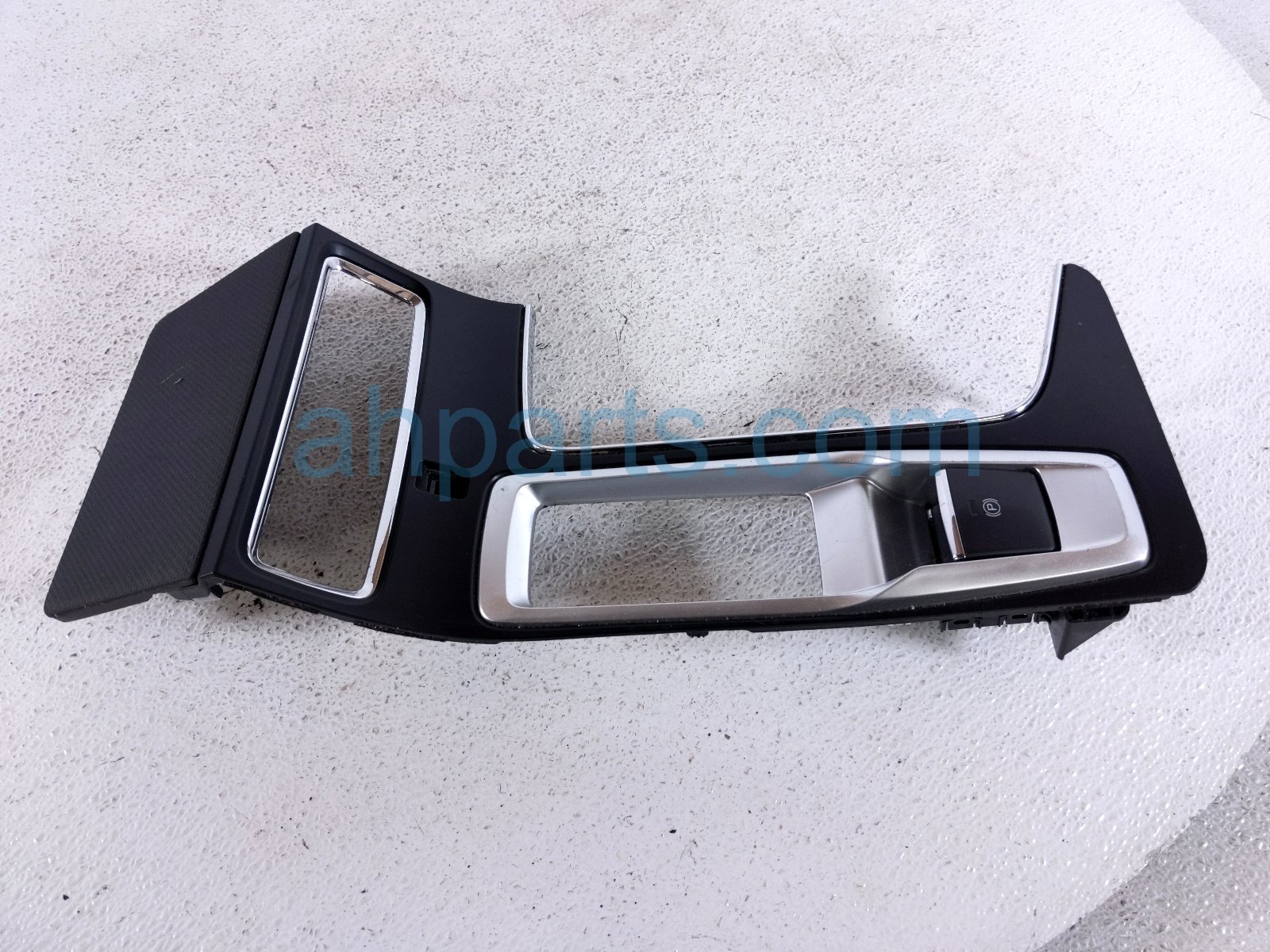 2022 Subaru Ascent Center Console Shifter Bezel Blk 92121XC08B Replacement 2022 Subaru Ascent Center Console Shifter Bezel Blk 92121XC08B Replacement thumbnail