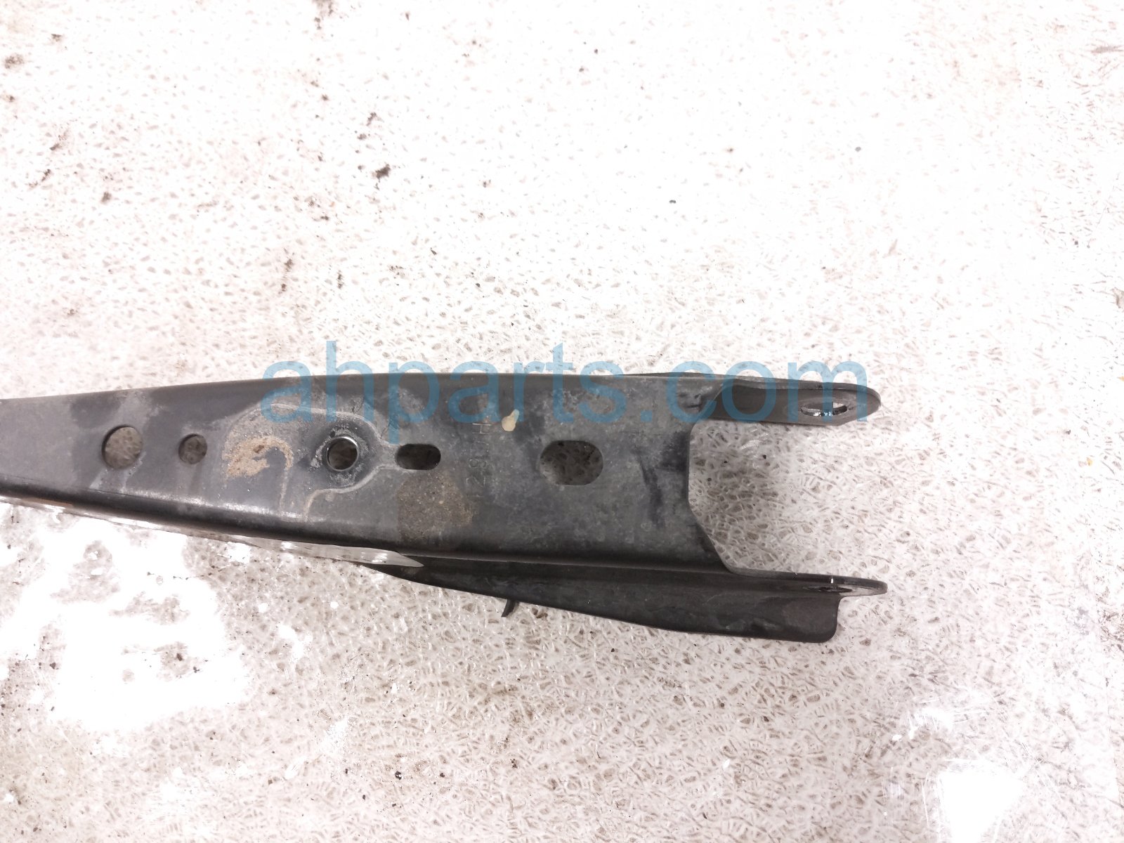 2024 Subaru Legacy Rear Driver Rearward Lower Control Arm 20250XC00A Replacement 2024 Subaru Legacy Rear Driver Rearward Lower Control Arm 20250XC00A Replacement thumbnail