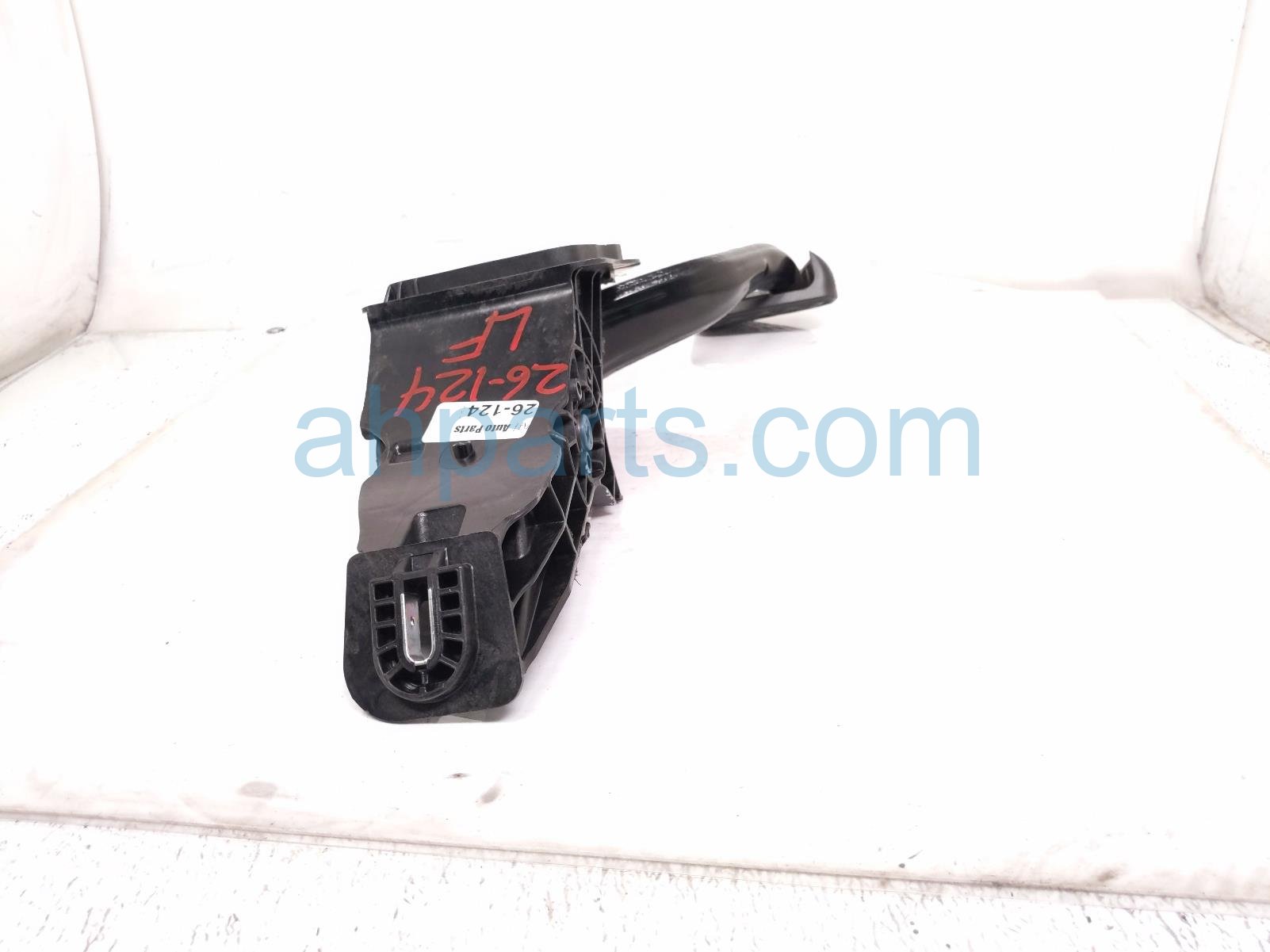 2022 BMW X3 Brake Pedal Assembly 35 00 6 861 771 Replacement 2022 BMW X3 Brake Pedal Assembly 35 00 6 861 771 Replacement thumbnail