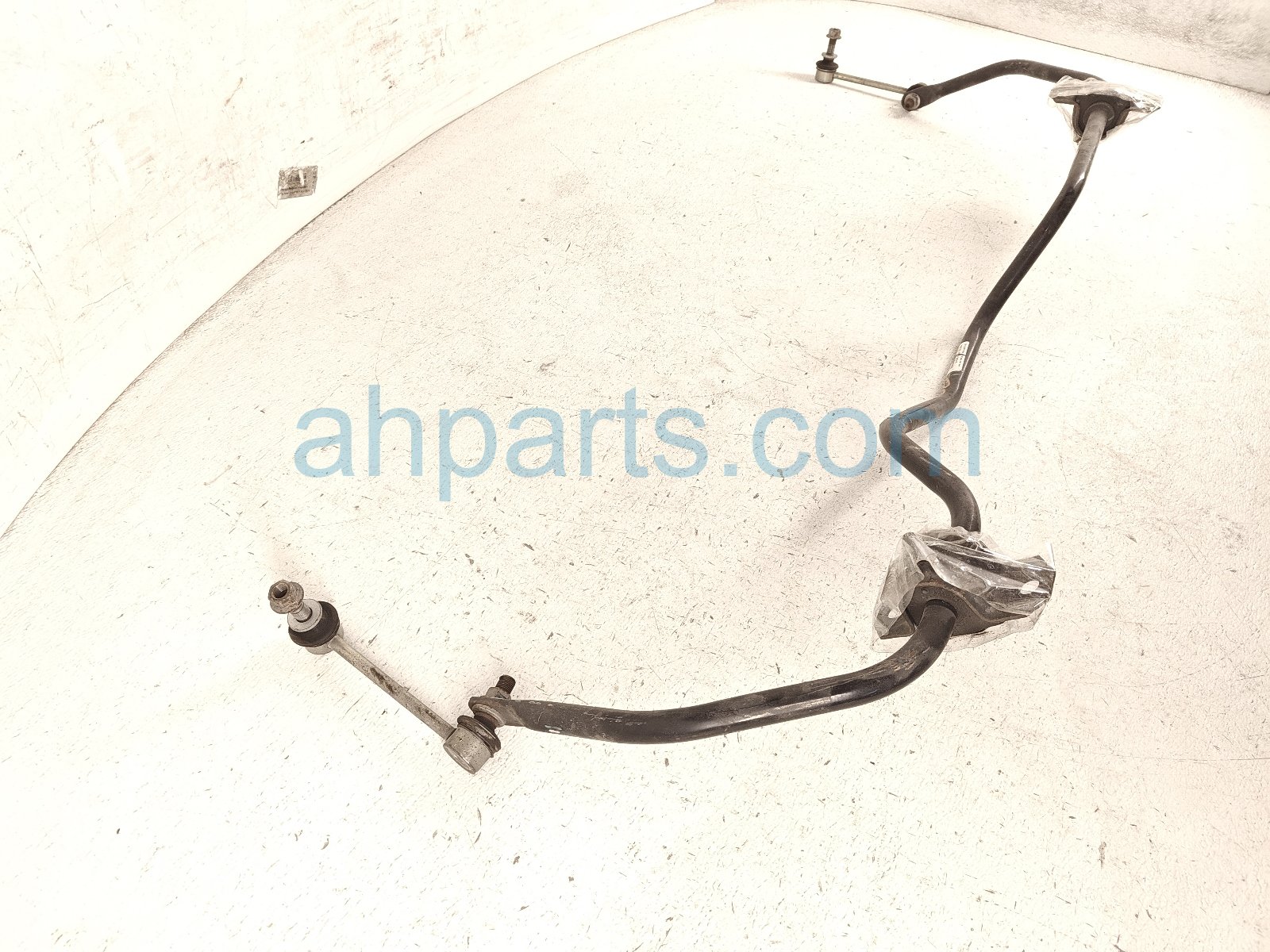 2024 Toyota Tacoma Rear Stabilizer / Sway Bar W/links 48812 AK010 Replacement 2024 Toyota Tacoma Rear Stabilizer / Sway Bar W/links 48812 AK010 Replacement thumbnail